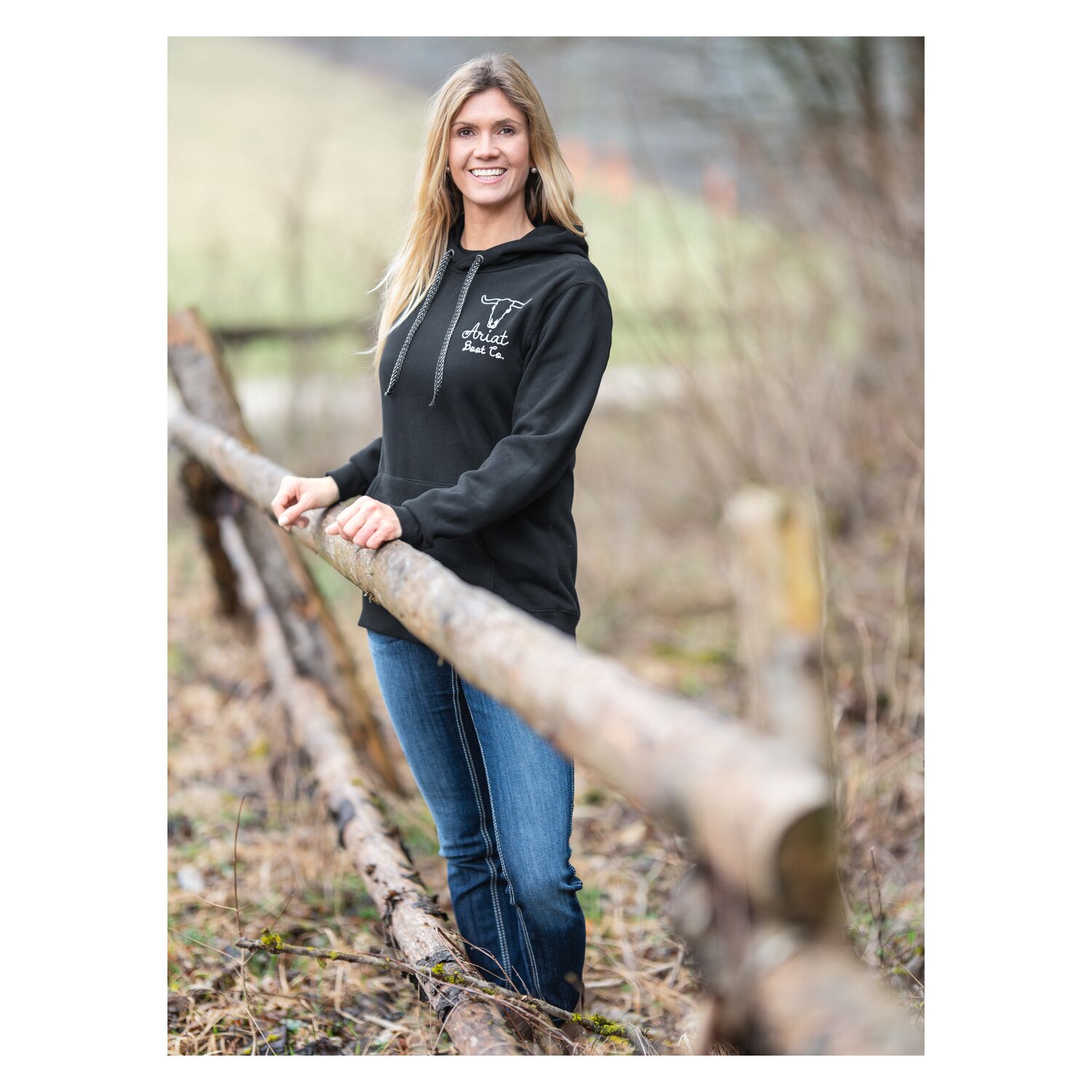 ARIAT Hoodie Steer Stitch  - black