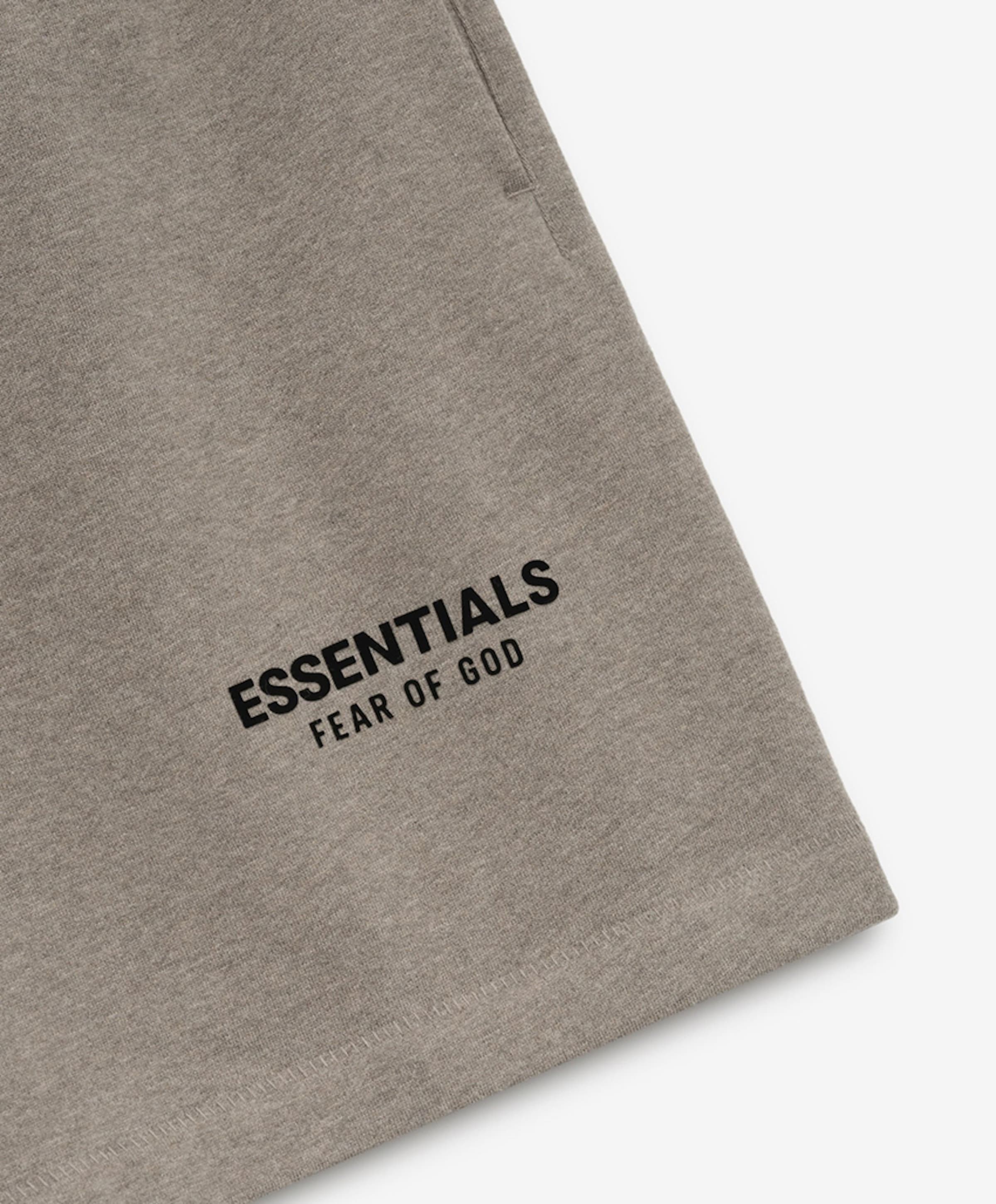 Fear of God Essentials heren korte broek bruin
