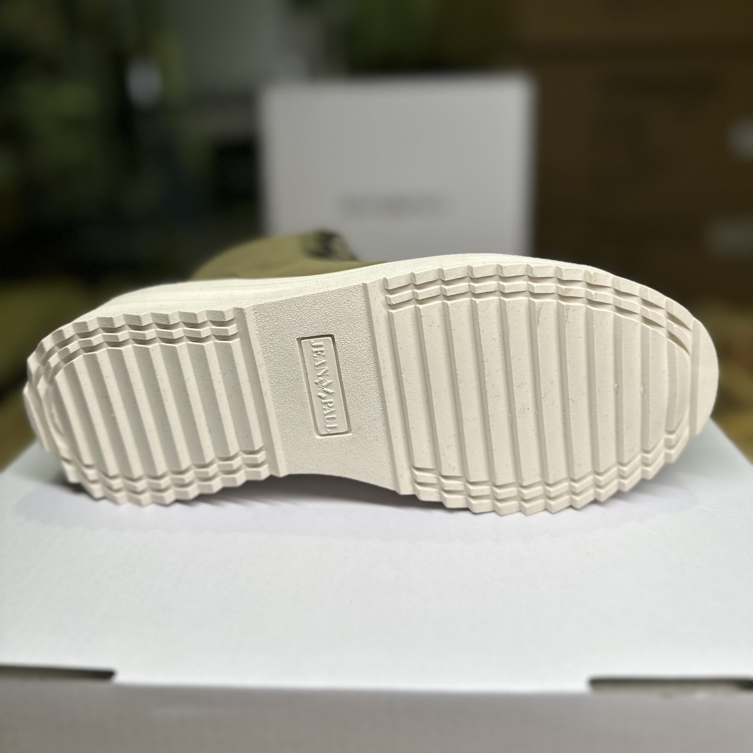 Jean Paul - Villaz Climbing IV Green