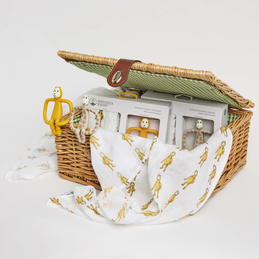 MATCHSTICK MONKEY™ Geschenkset Tier-Beißring Ludo Löwe & Musselin-Tuch