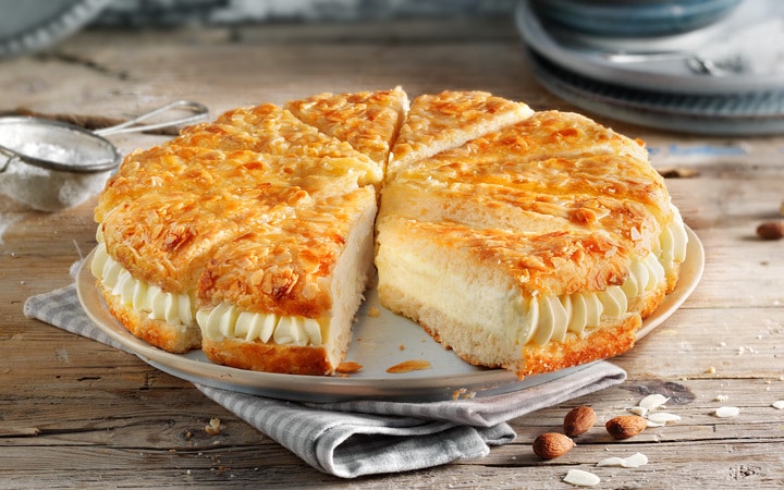 Mandel-Bienenstich (00882) | online bestellen!