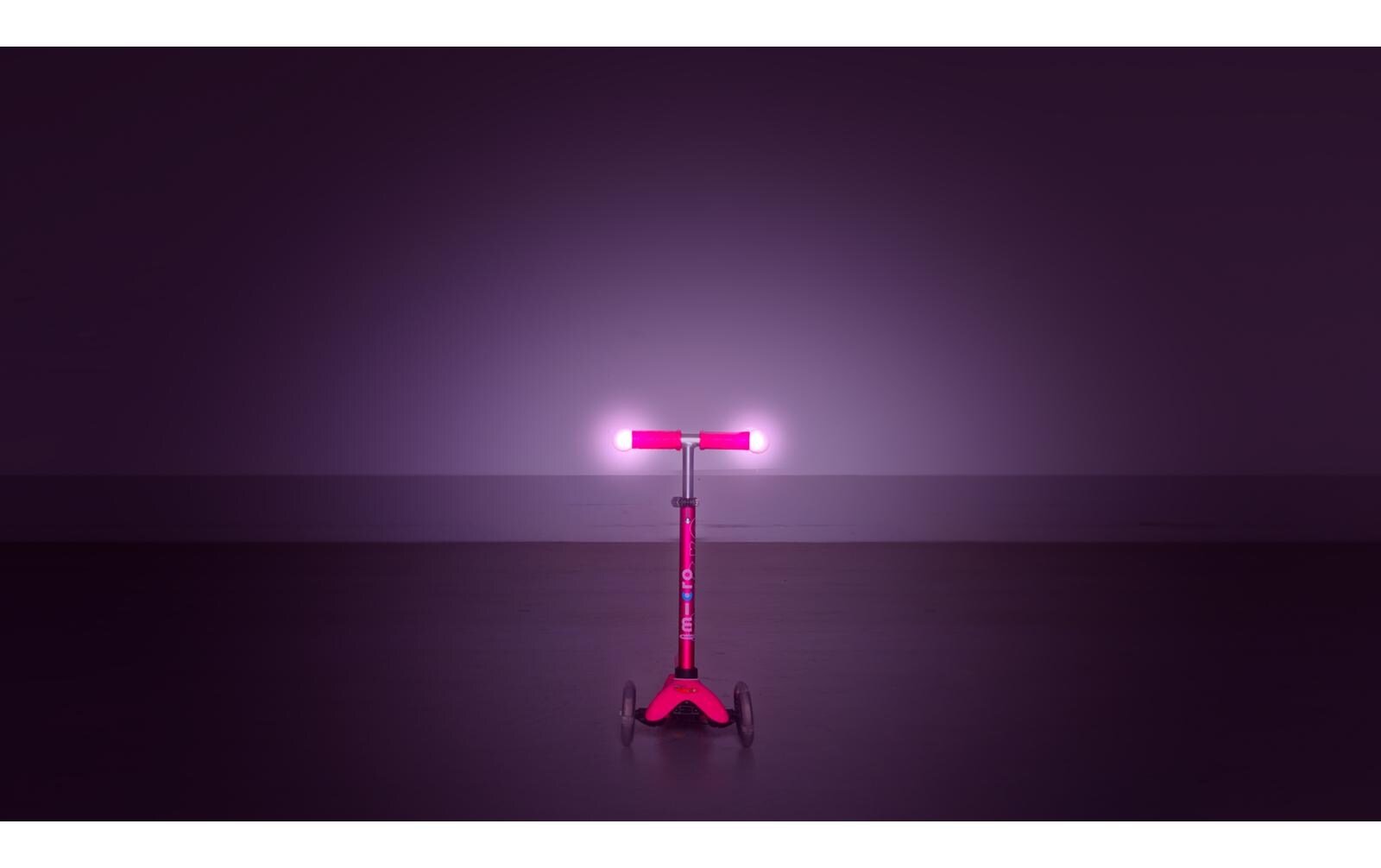 Kickboard Mini Deluxe Magic Pink, LED<br>Magischer Fahrspass auf drei Rädern – Pink