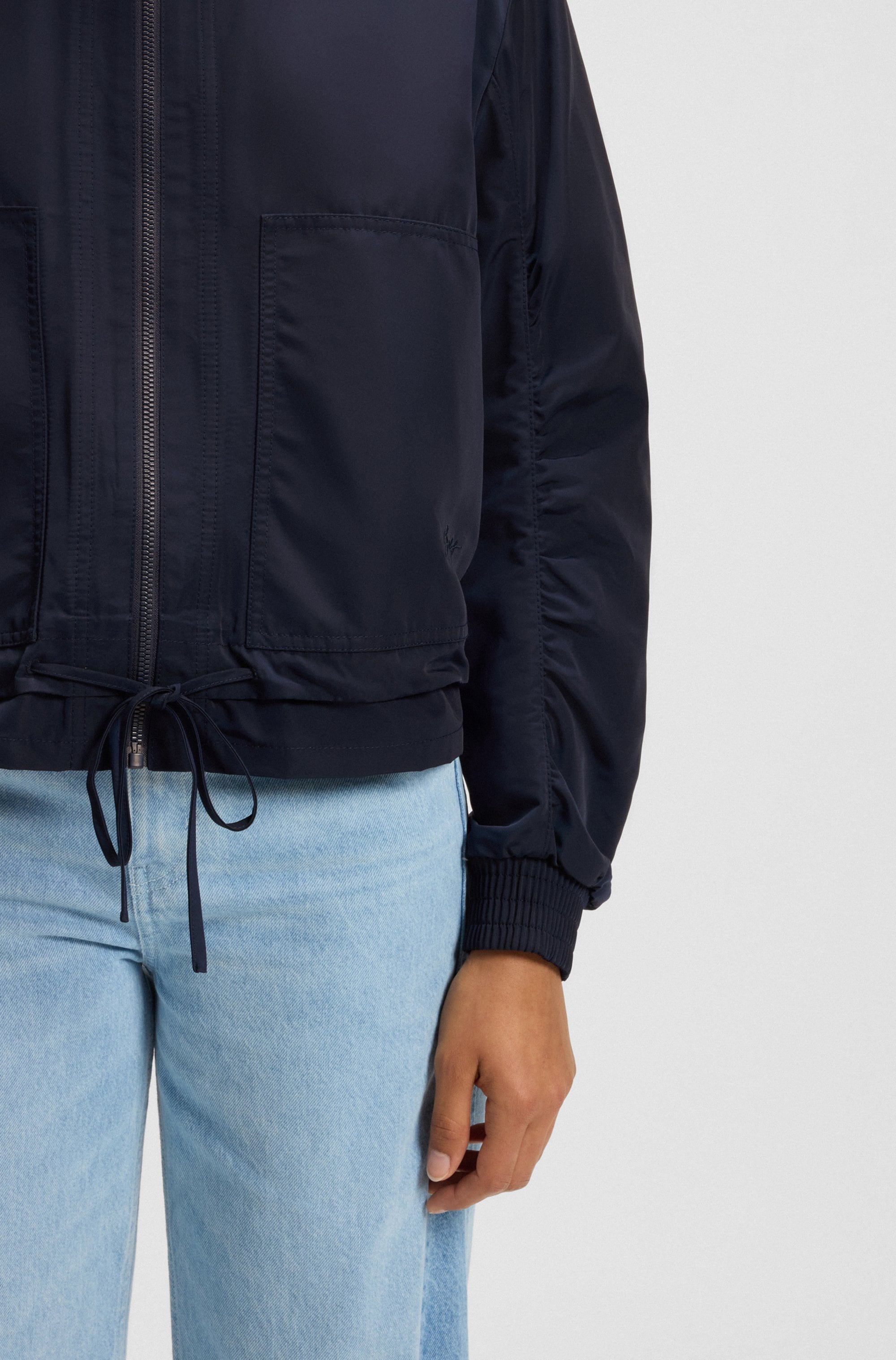 BOSS ORANGE Bomberjacke »Pirosa Premium Damenmode« mit schützendem Finish