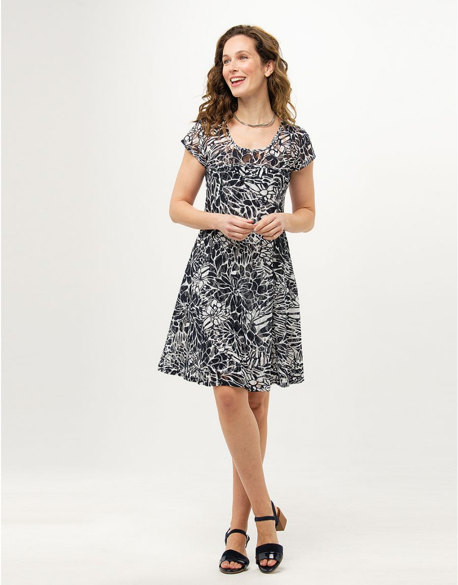Robe imprimée dentelle