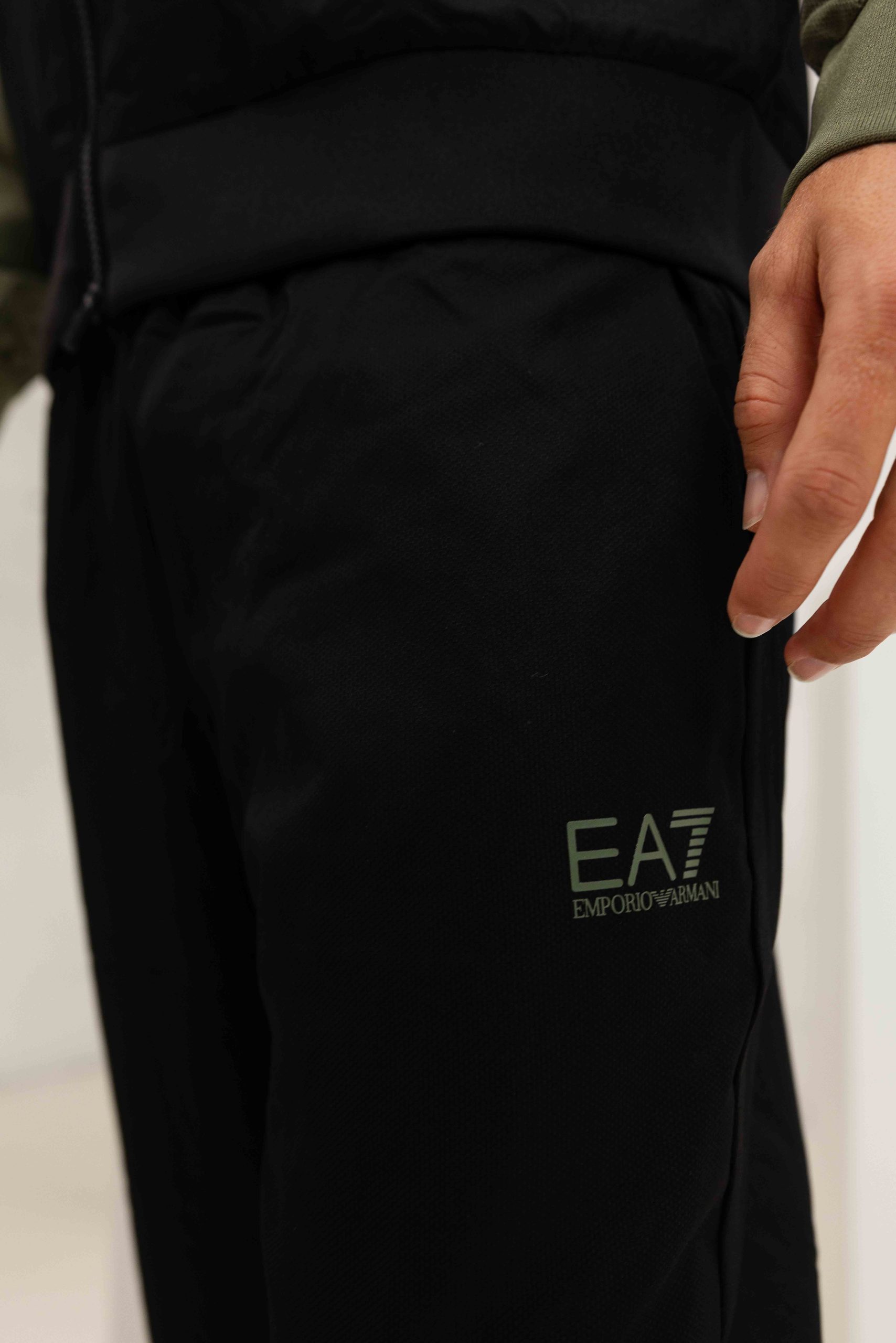 EA7 Emporio Armani 7M000642 Trainingspak Heren Zwart/Donkergroen