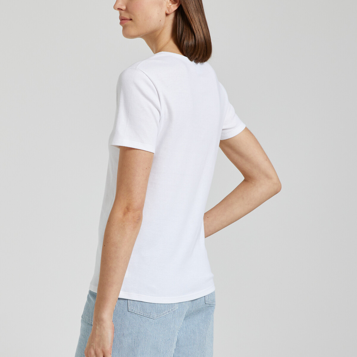 PETIT BATEAU<br>Camiseta icônica, decote em V, shorts