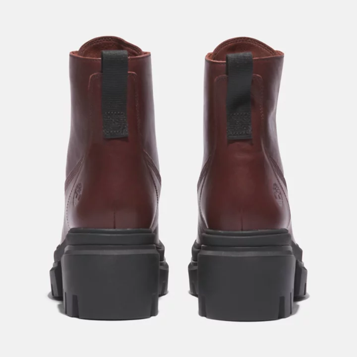 Bota Everleigh de 6 polegadas para mulheres na cor bordô.