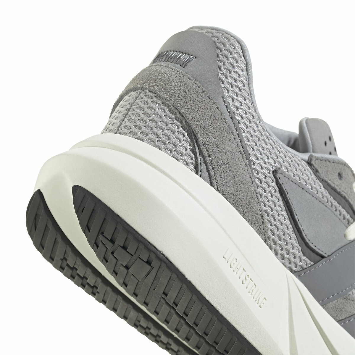 ADIDAS ROUPAS ESPORTIVAS<br>Tênis Lightstride