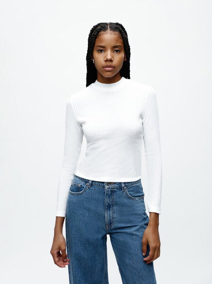 Camiseta com estampa lateral desgastada - Branca