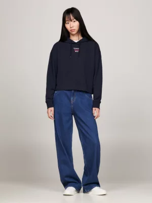 Blusa de moletom cropped essencial e descontraída