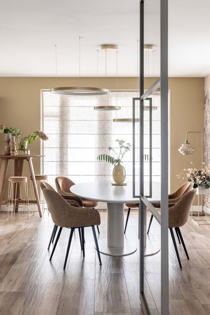 Metaform Orfis eettafel
