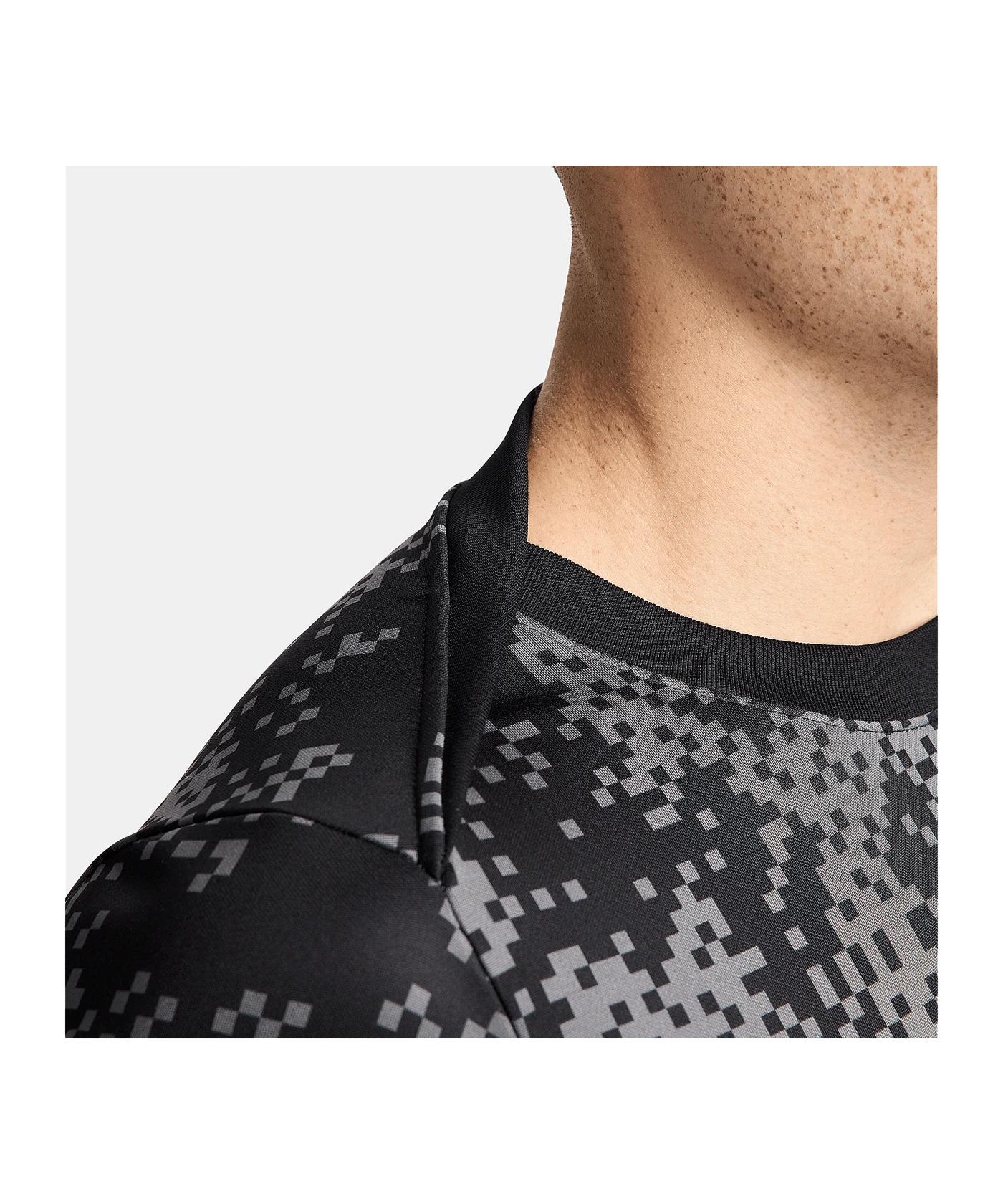 Nike Academy Pro Trainingsshirt Grau F069