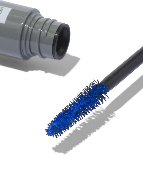 mascara volume waterproof bleu