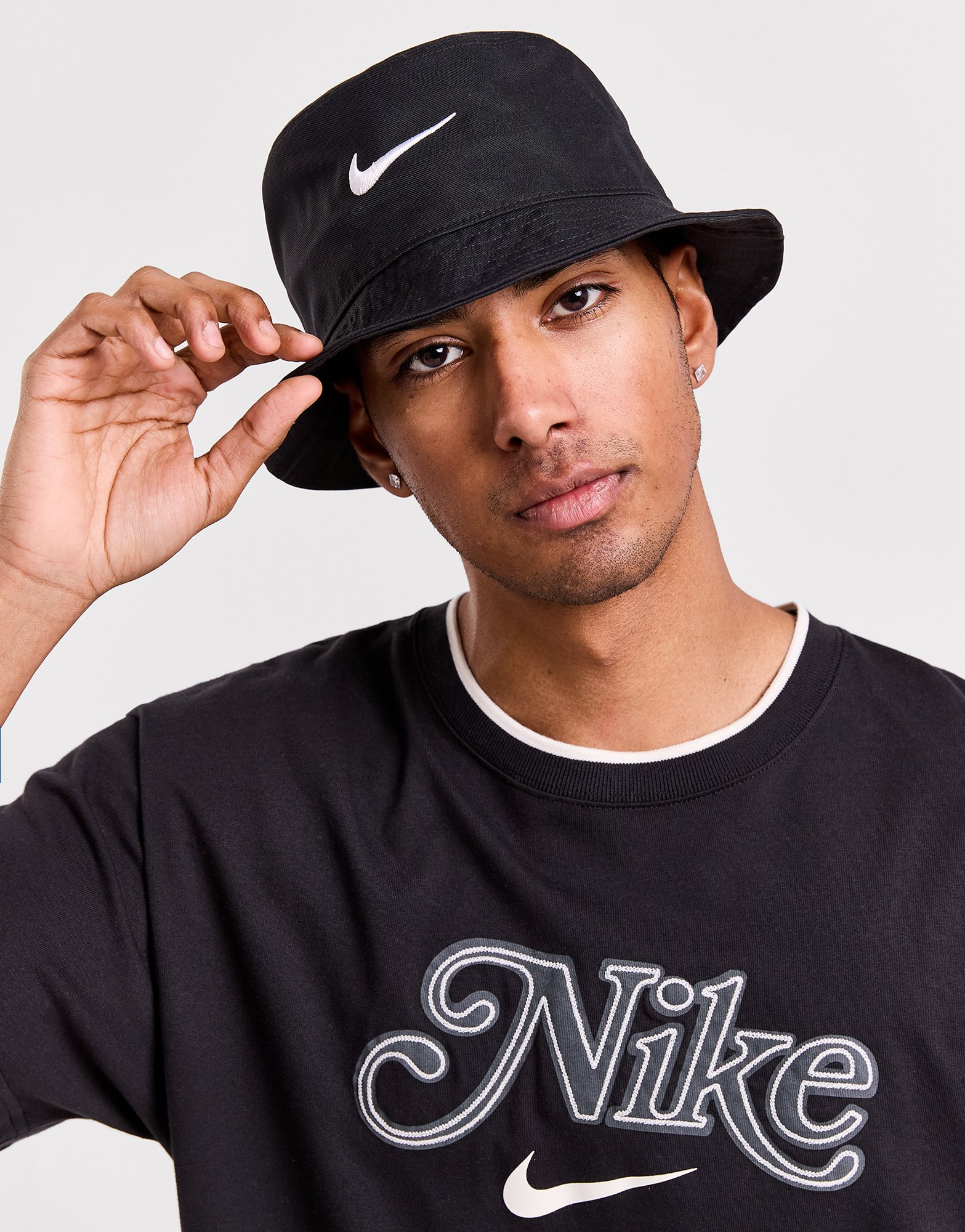 Nike Bob Apex Swoosh