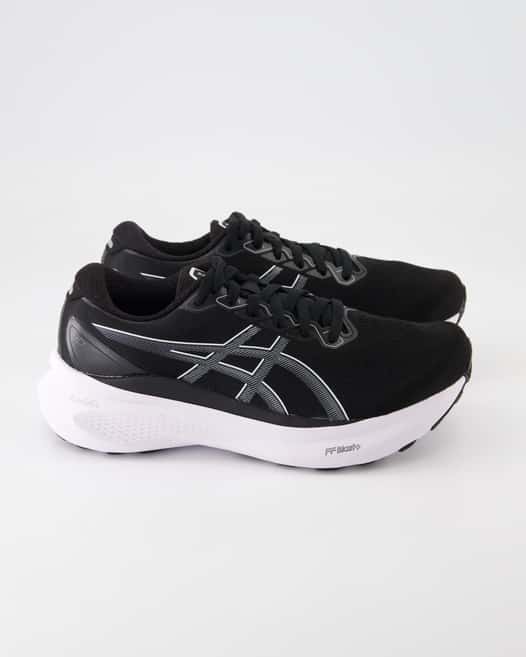 Asics GEL-KAYANO 30 Sportschuhe in Schwarz
