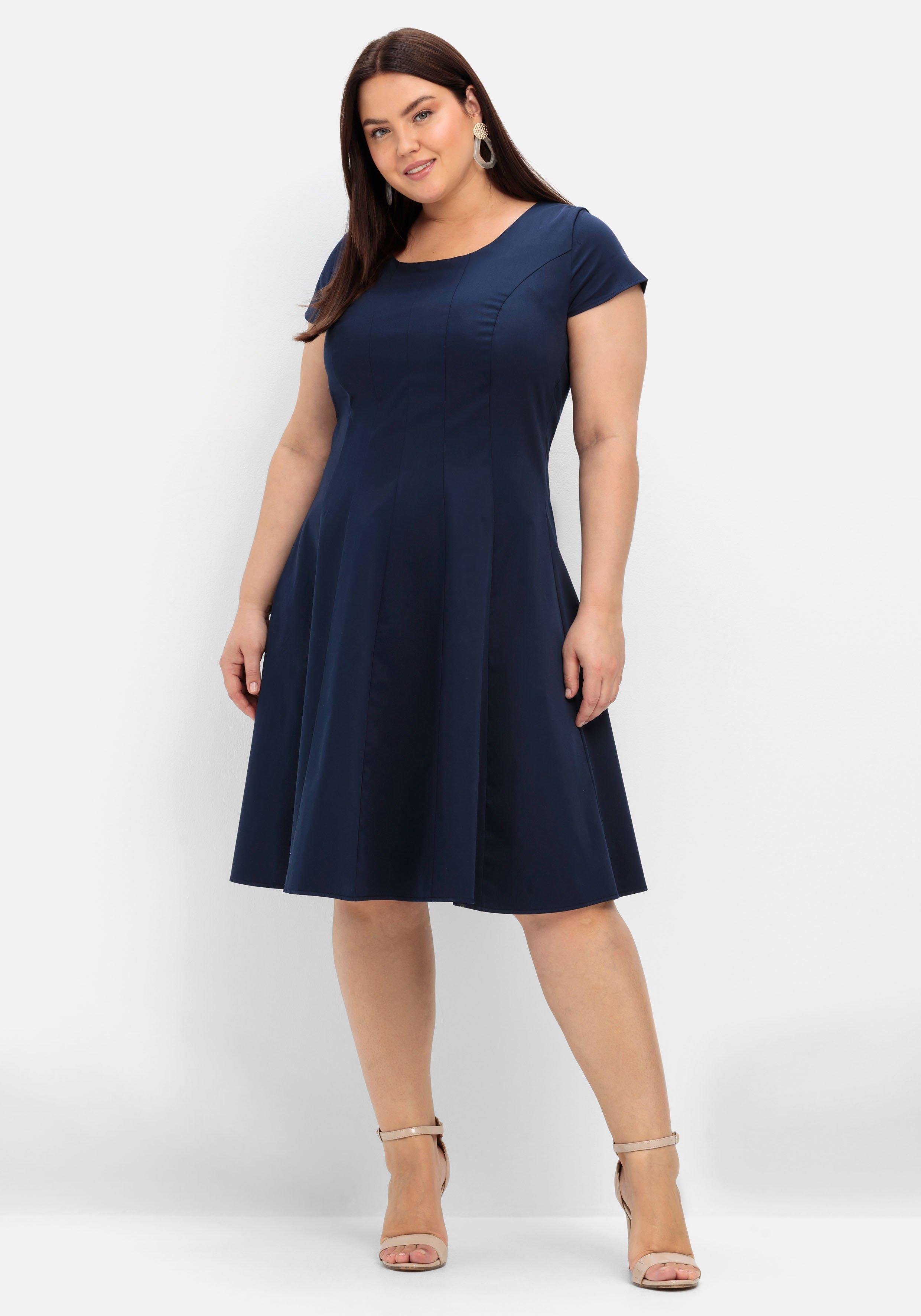 Cocktailkleid in A-Linie, in Bahnenform