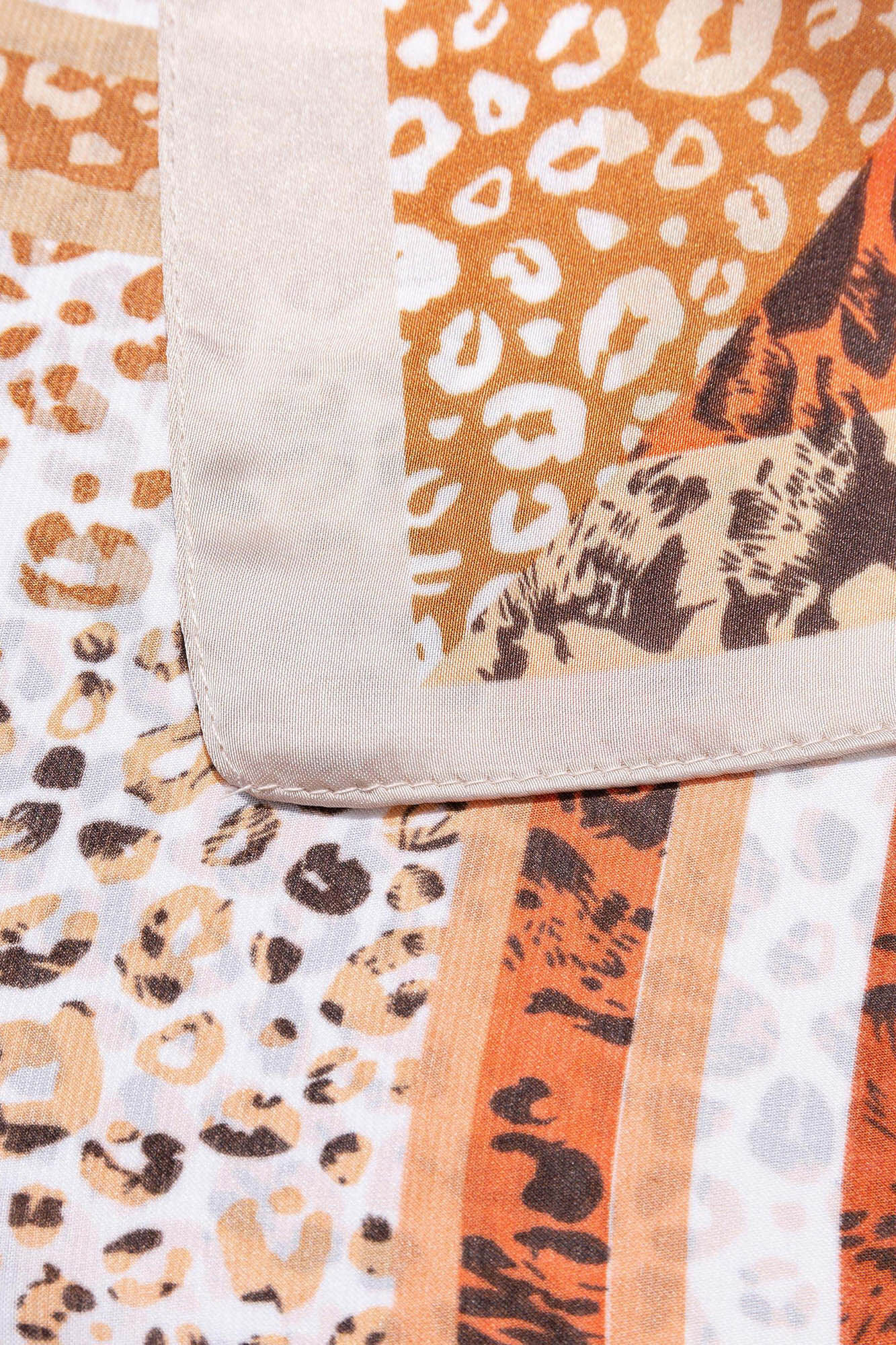 Lenço de cetim estampado - Marrom