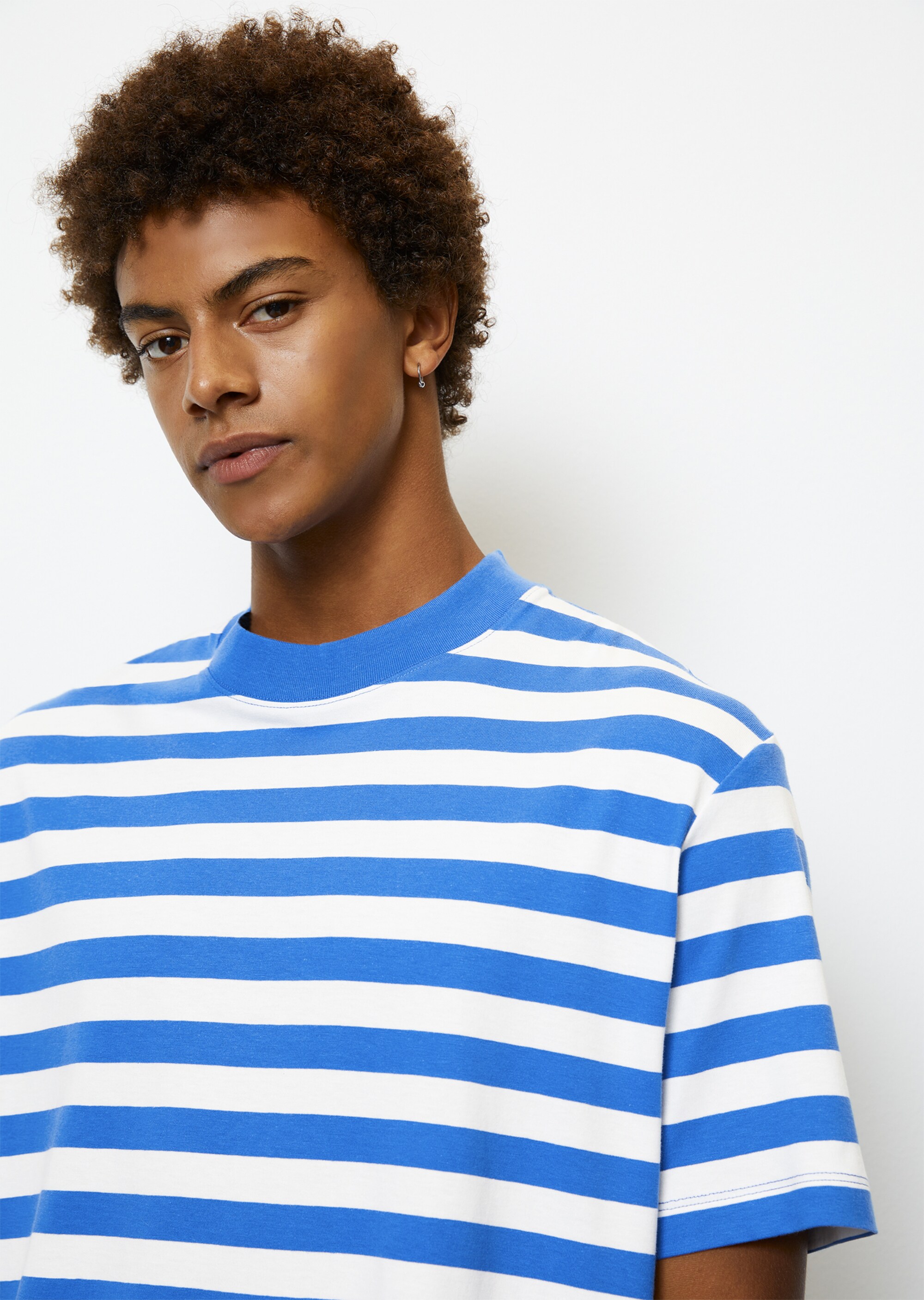 T-Shirt relaxed mit garngefärbtem Streifen-Muster