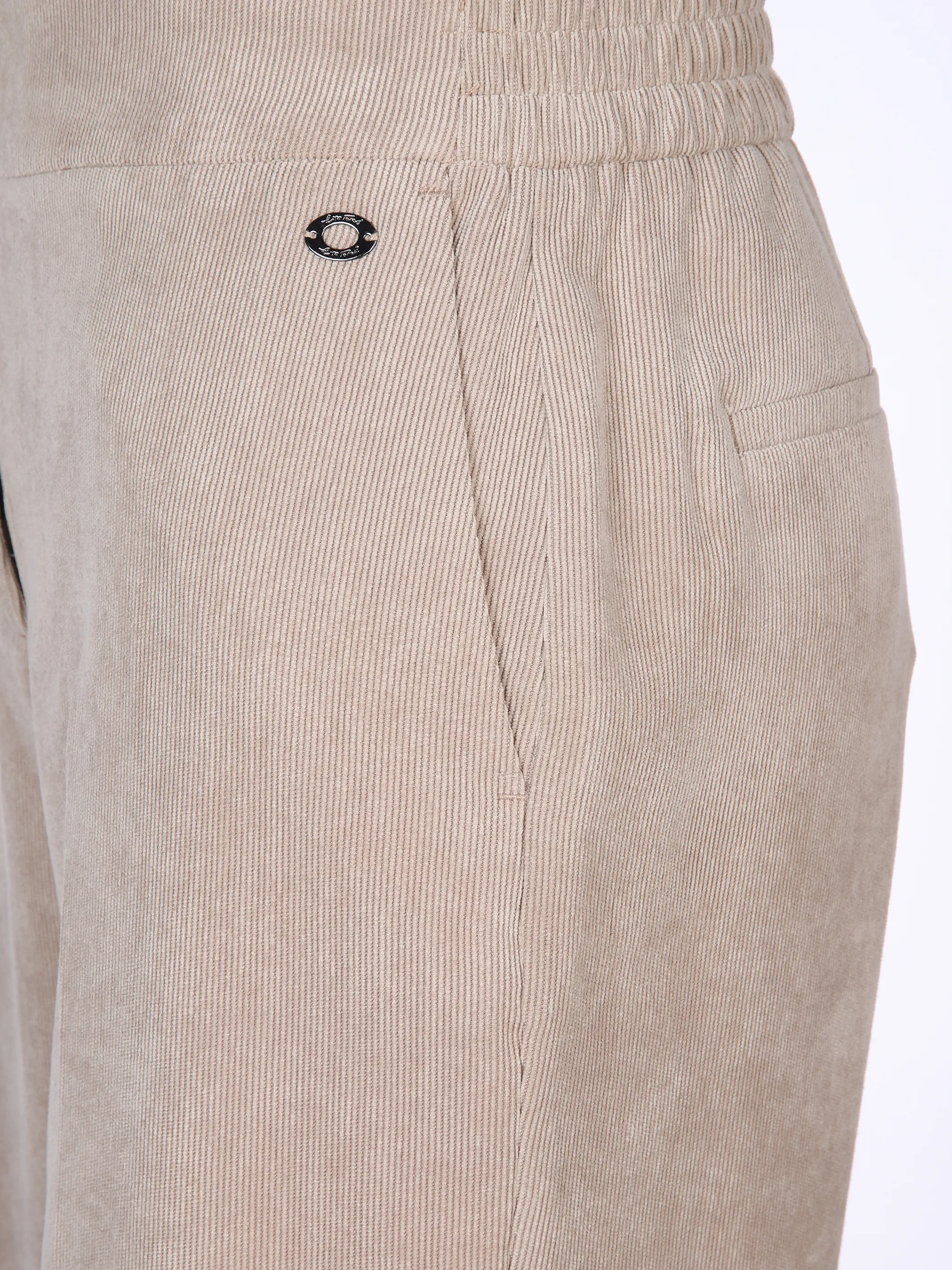 Damen Hose in Feincord-Optik