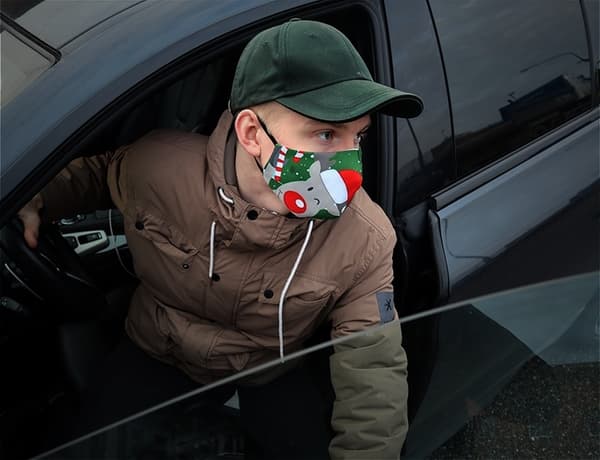 Munnbeskyttelse med julemotiv (Merry X-mas)