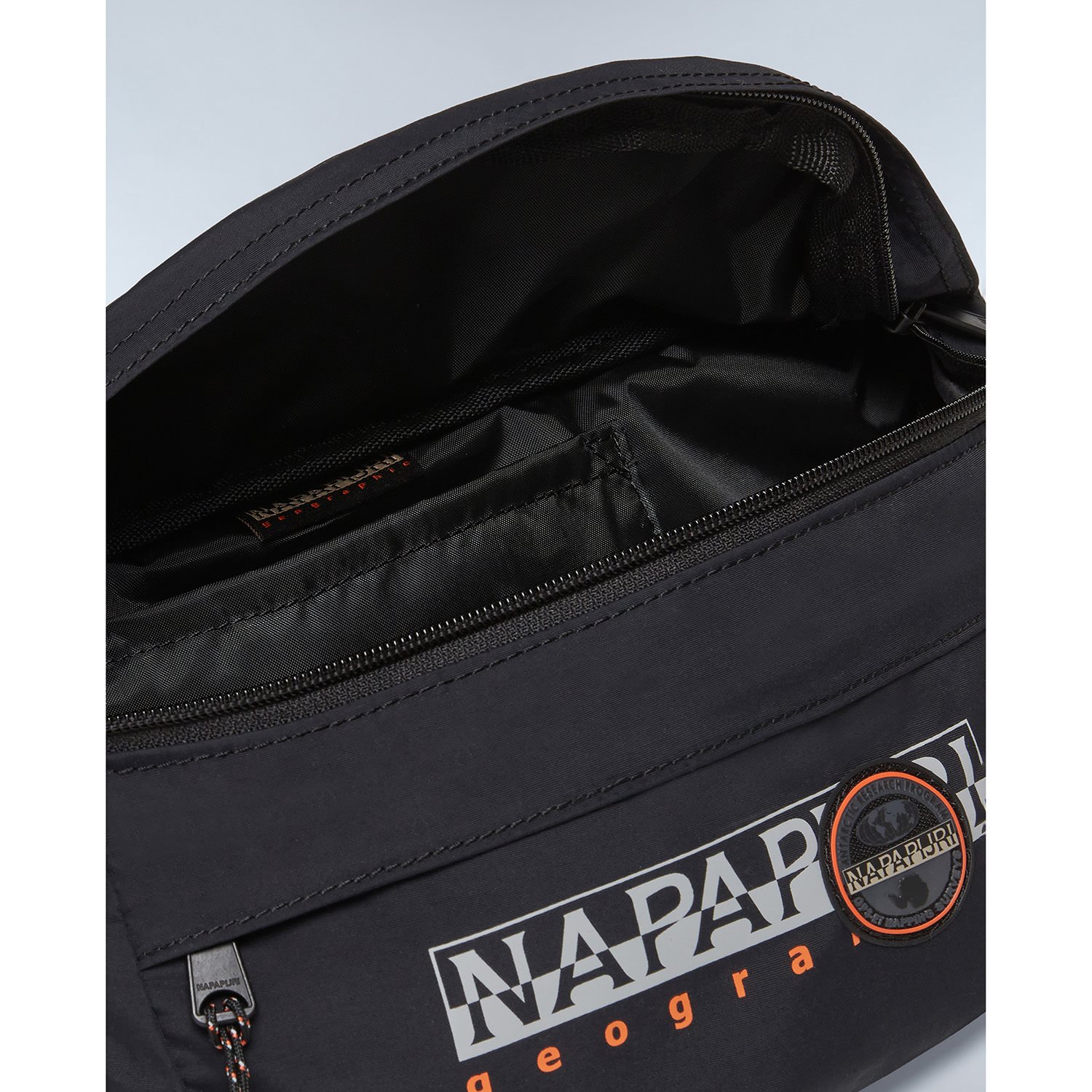 Napapijri H-Curver Wb black