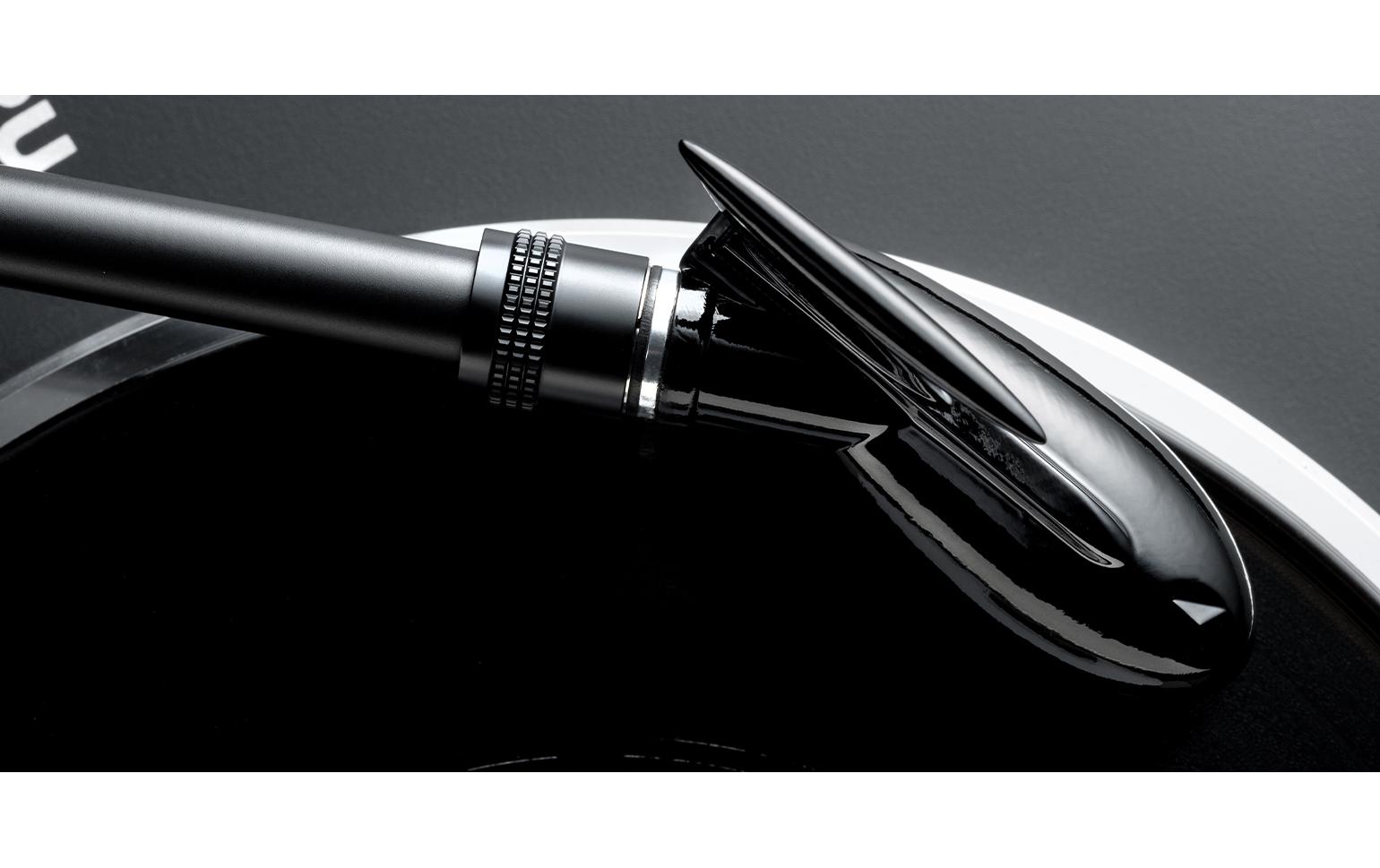 Plattenspieler handytraxx tube J Schwarz<br>Tragbarer Plattenspieler mit Clipper MM-System
