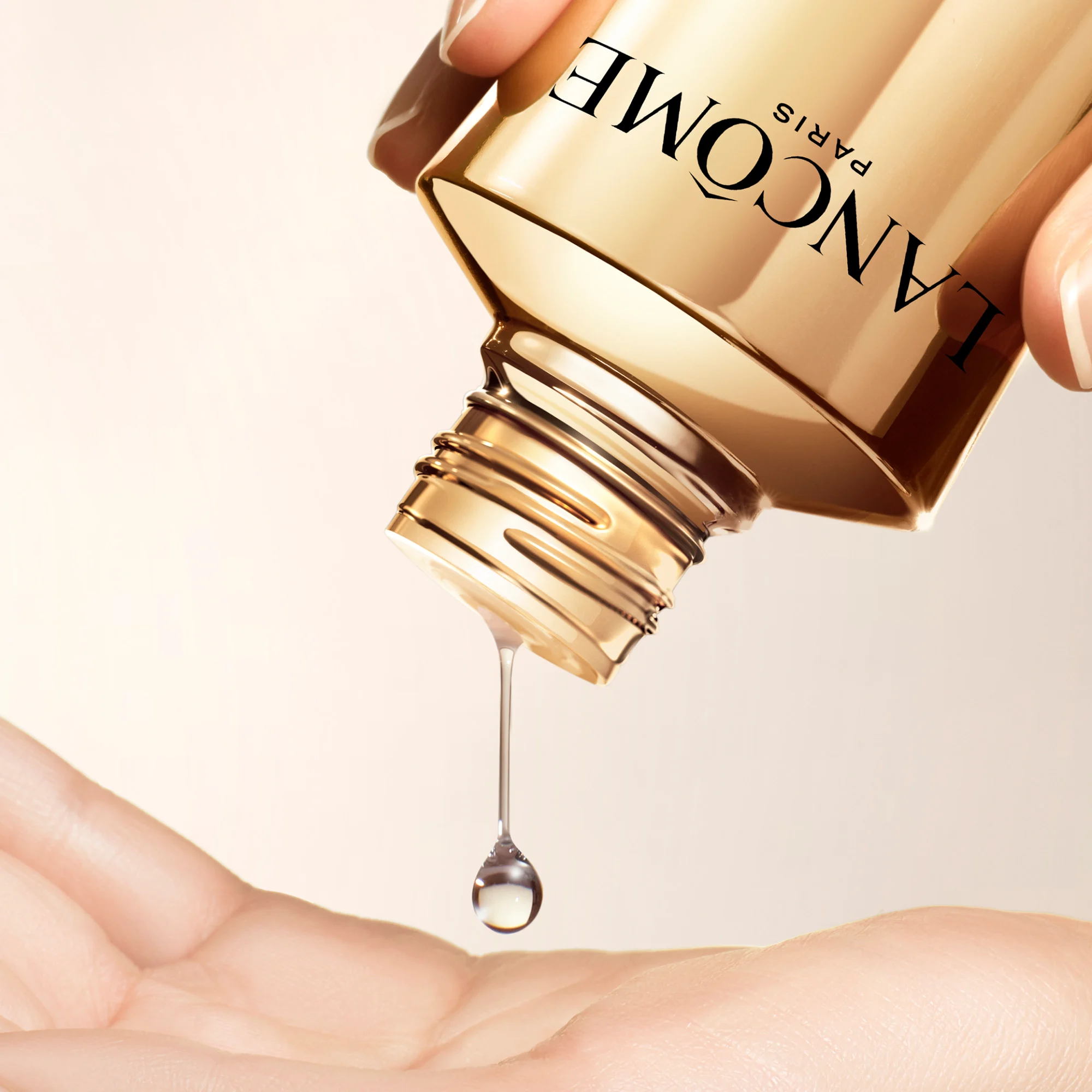Absolue Essence-En-Lotion à l'extrait de Rose Perpétuelle |