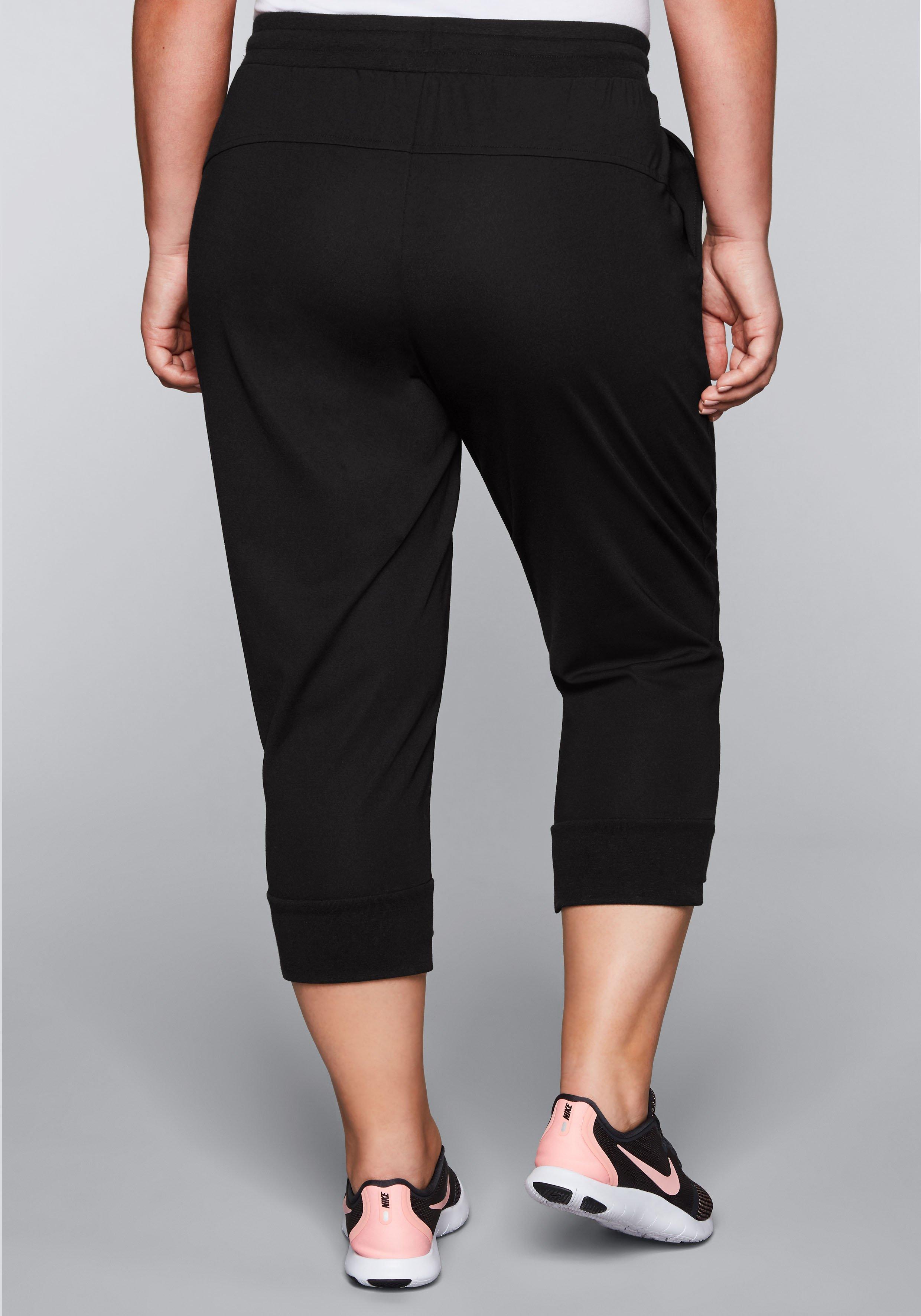 Sporthose in 3/4-Länge mit Bündchen, aus Sweat