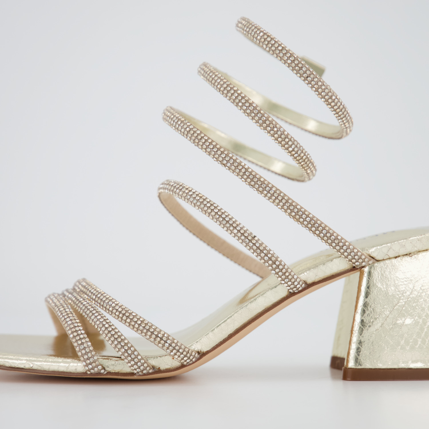 Menbur Sandalen