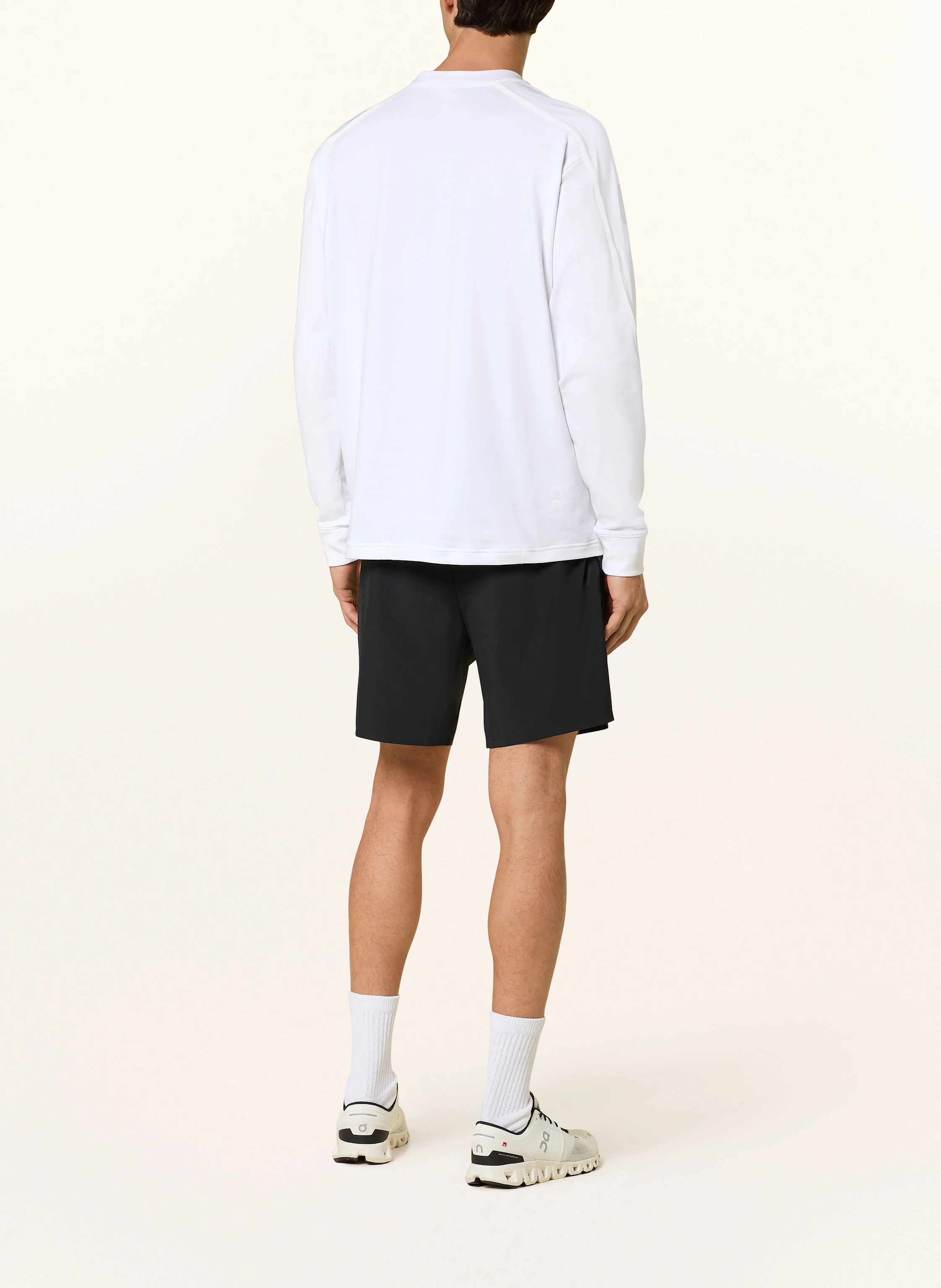 On Longsleeve STUDIO CREW