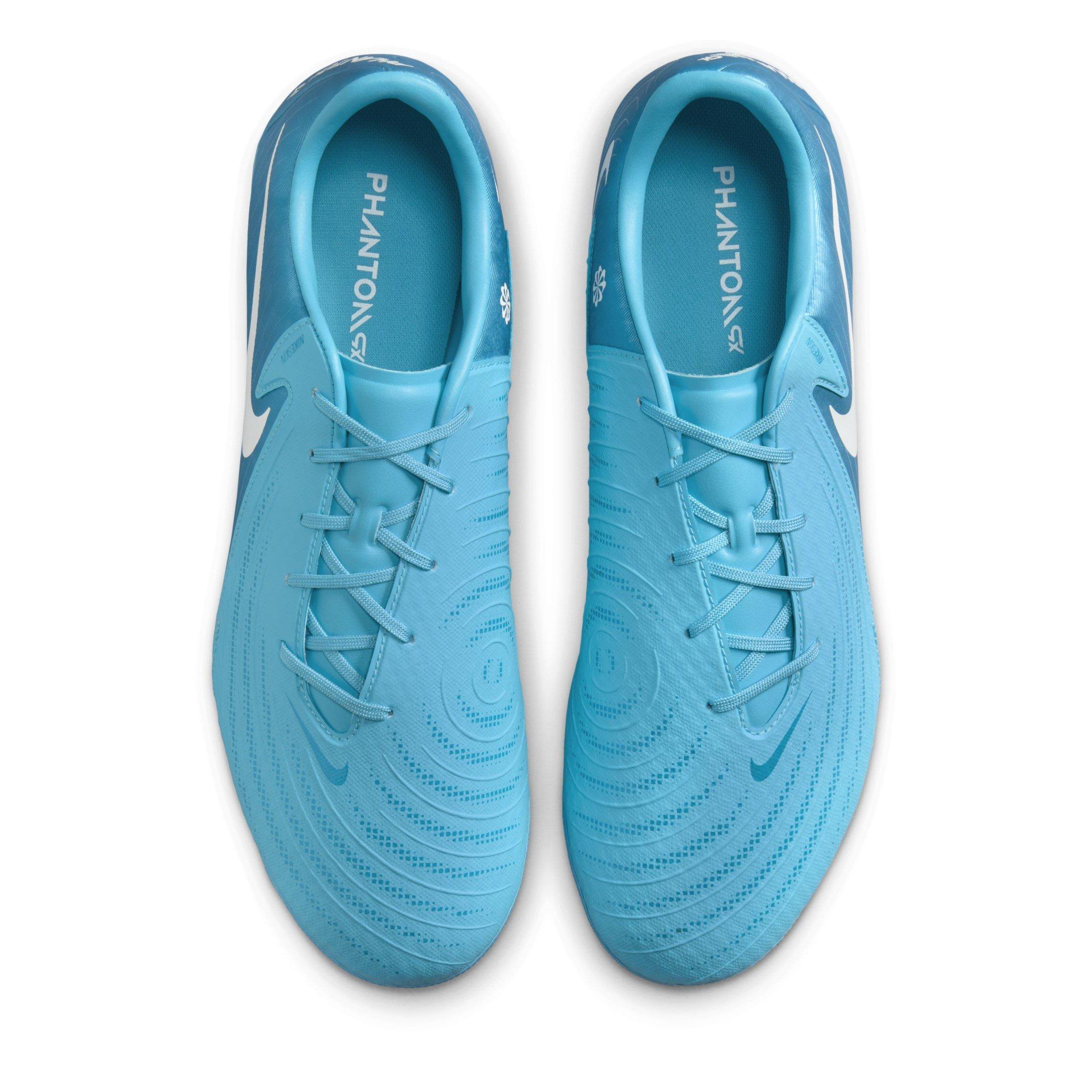 Nike Phantom GX II Acadamy AG Football Boots