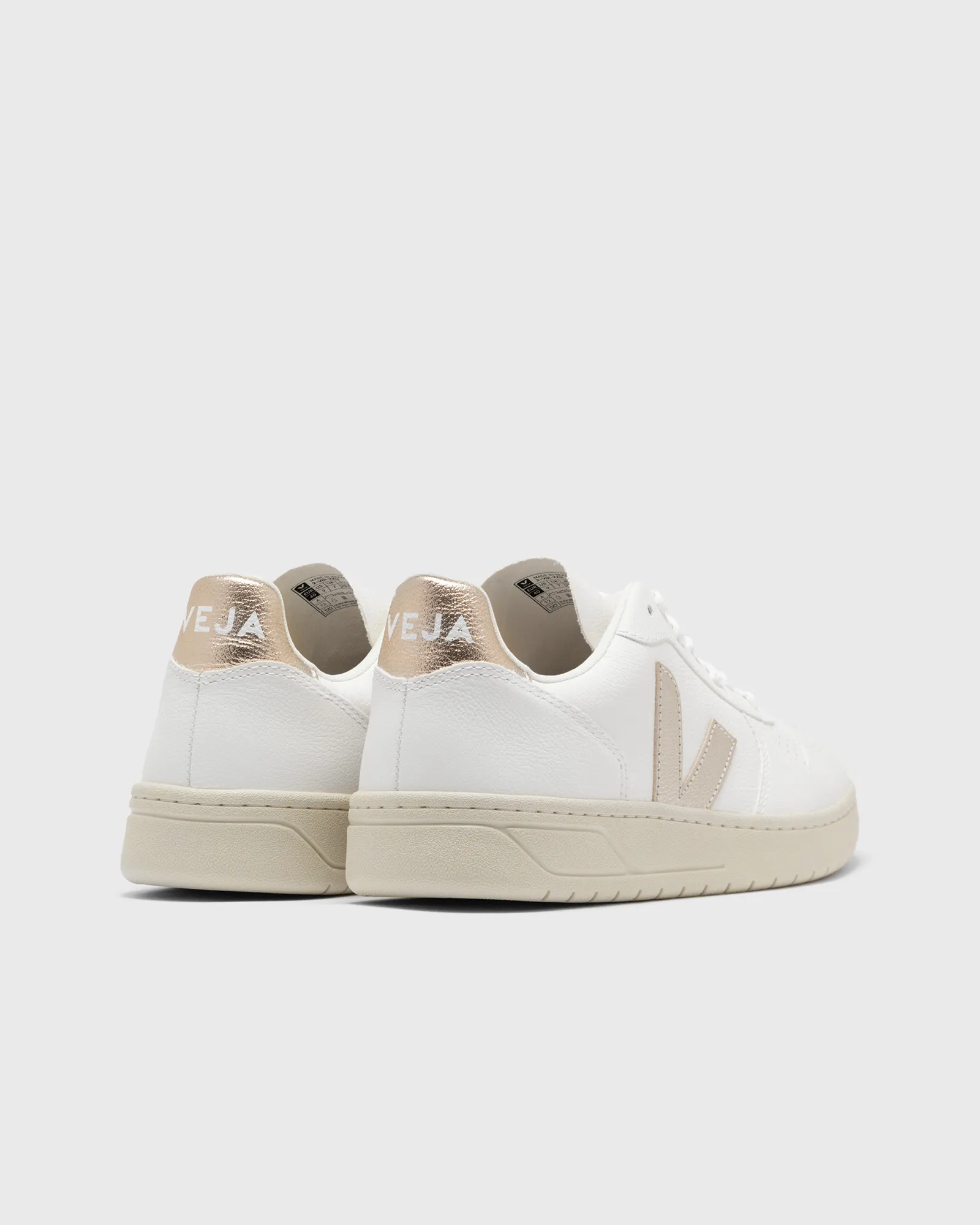 Veja V-10 CHFREE