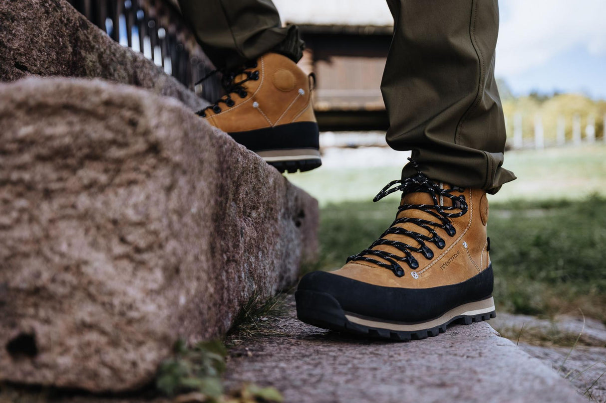 Twentyfour<br>Finse Leather Boot