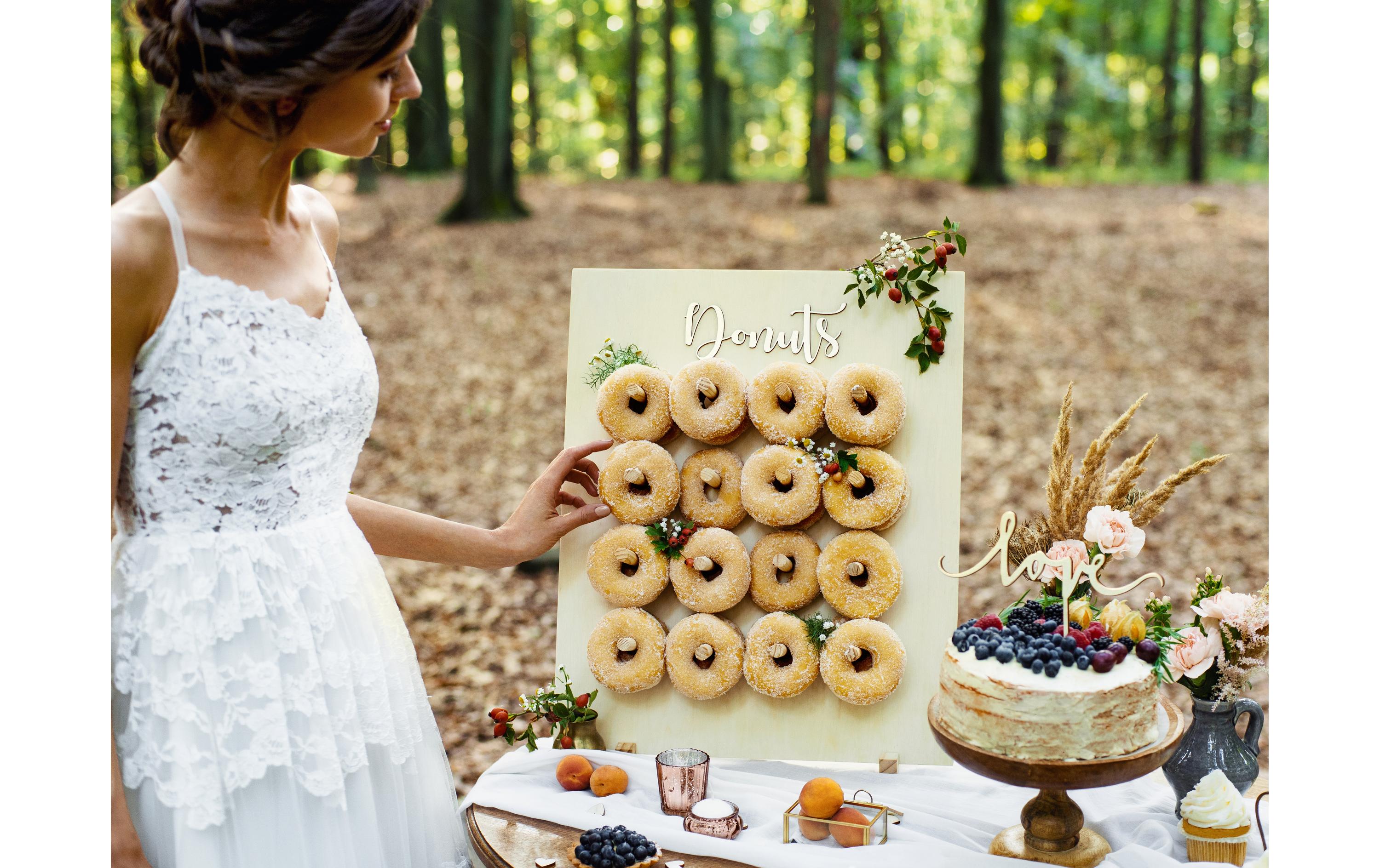 Kuchen-Topper Love 23 x 16 cm, Holz, 1 Stück, BraunCake Topper – Kuchenstecker für die Hochzeitstorte oder als Kuchendekoration für die Verlobungsfeier