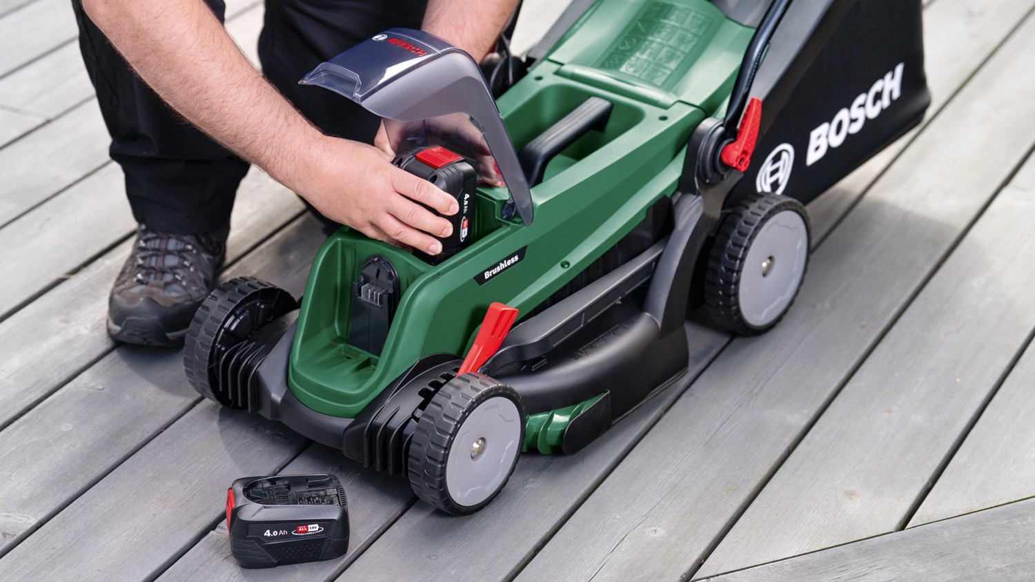Bosch - UniversalRotak - Plæneklipper - 2x18V 37-550 Solo ( Batteri & Lader Ikke Inkluderet )