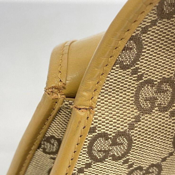 Gucci Vintage Gucci Shoulder Bag Brown