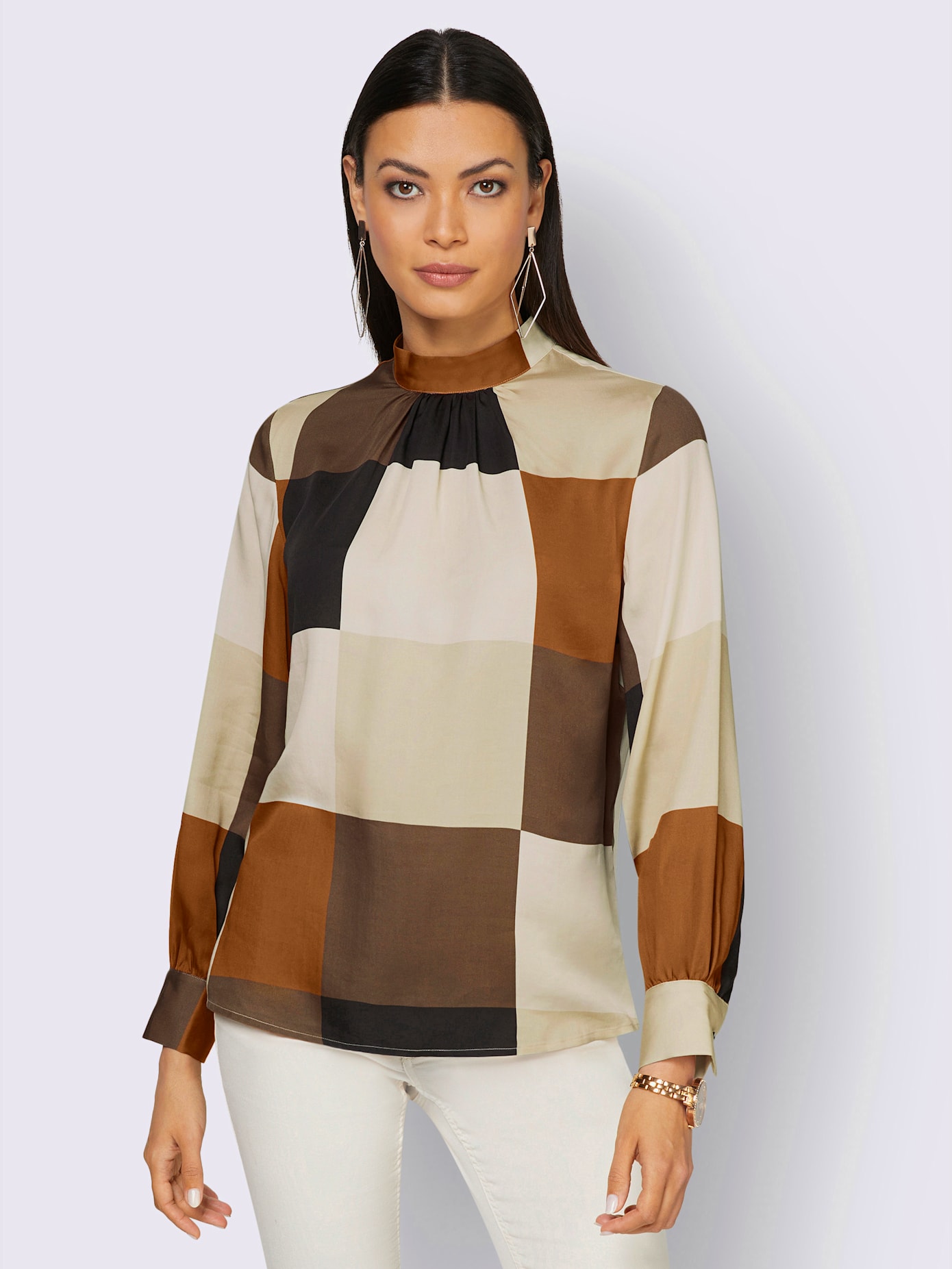 Chemisier en satin col montant tendance
