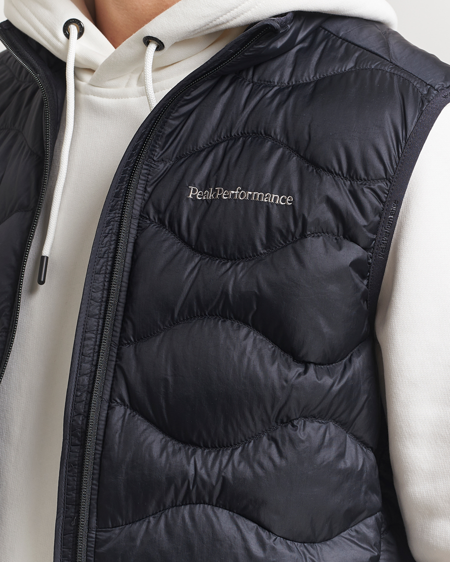 Peak Performance Helium Down Vest Black