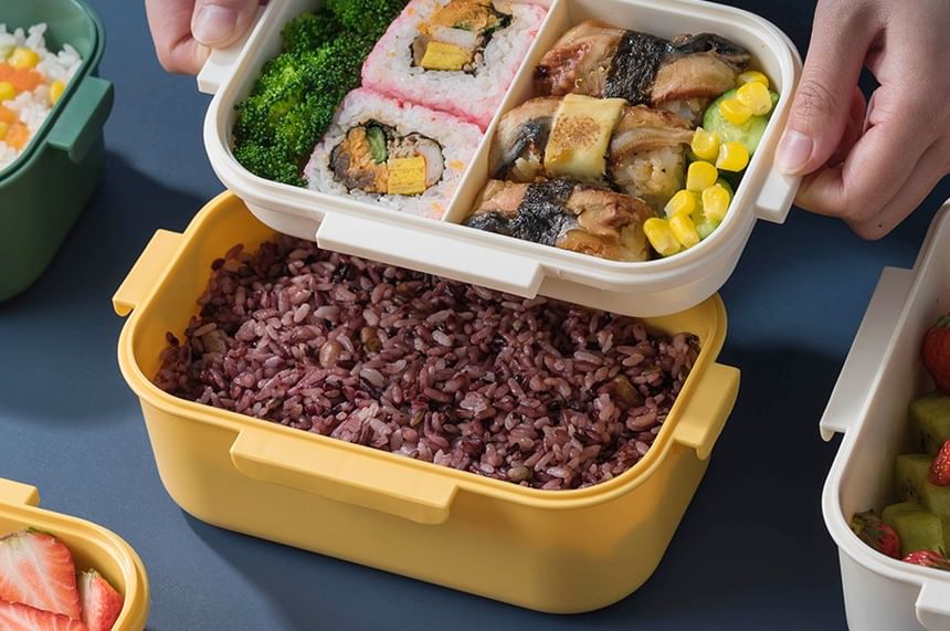 Koringa - Set: Plastic lunchbox + bestek + tas