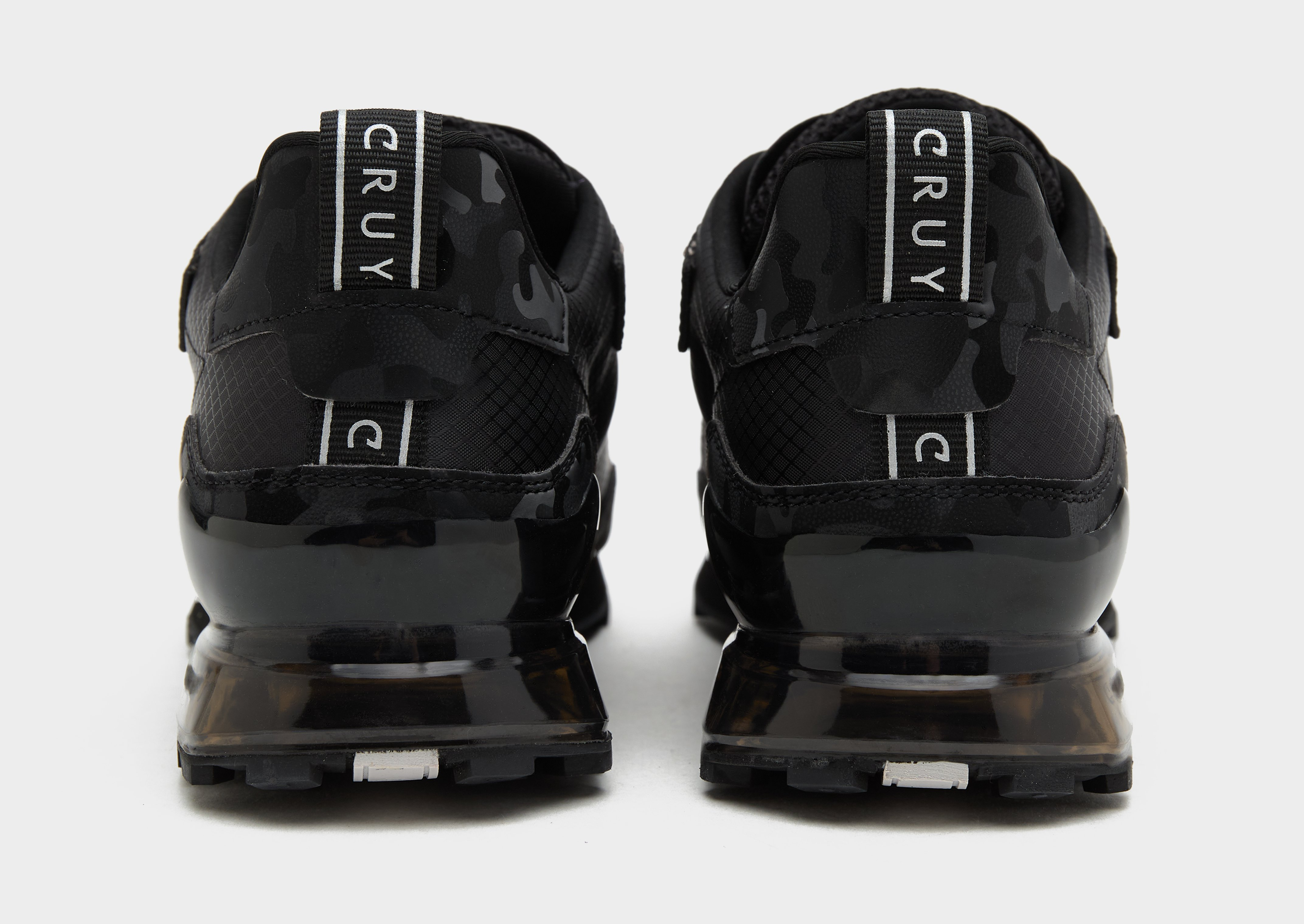 CRUYFF Superbia Homme