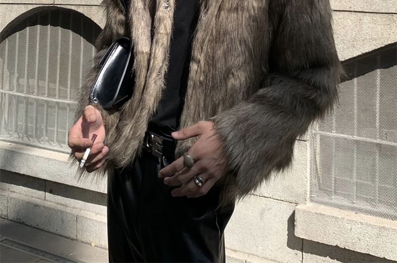 Maviyn - Open voorkant imitatiebont cropped jack