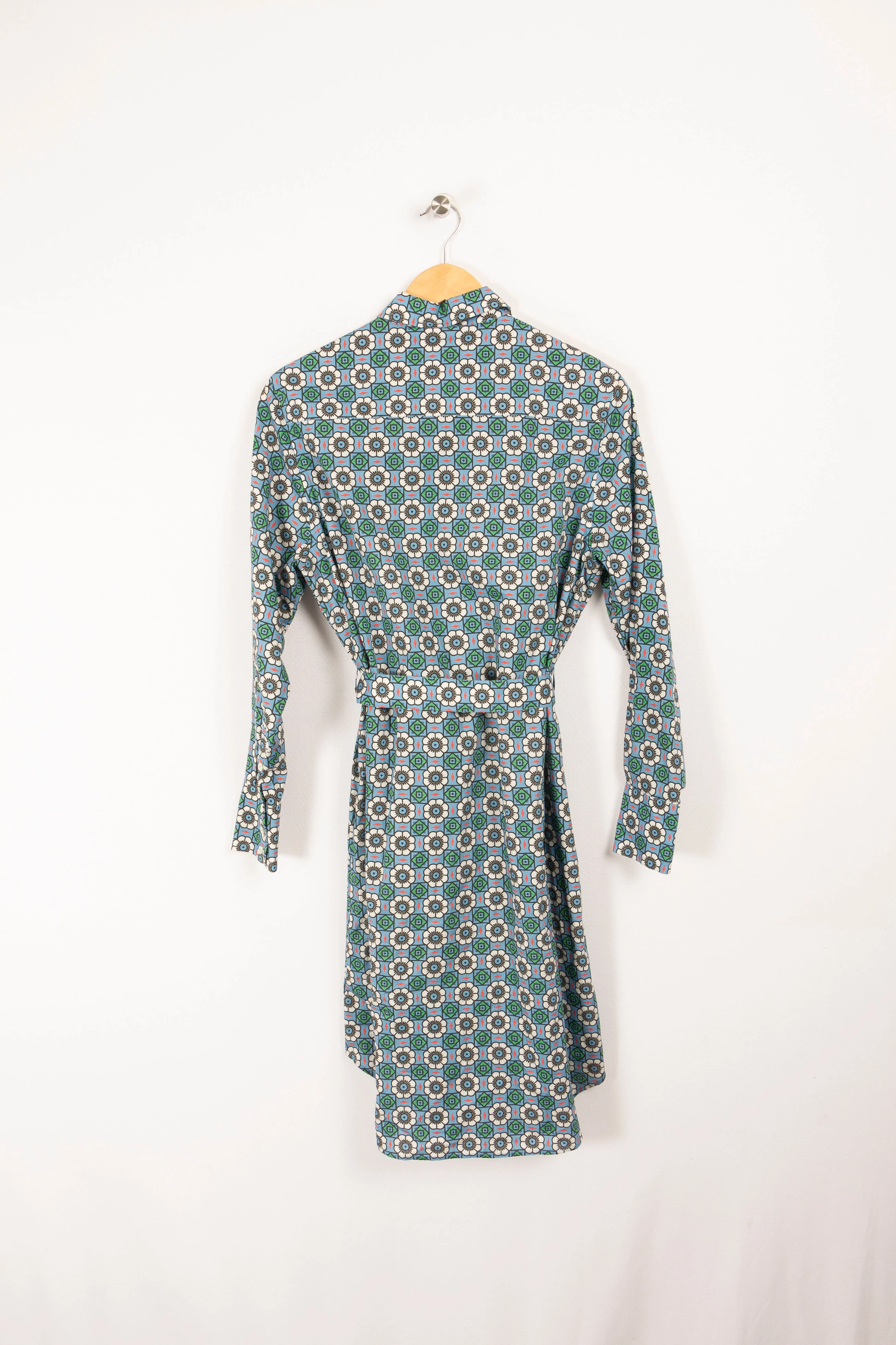 Robe multicolore à motif de fleurs bleues | Multicolore