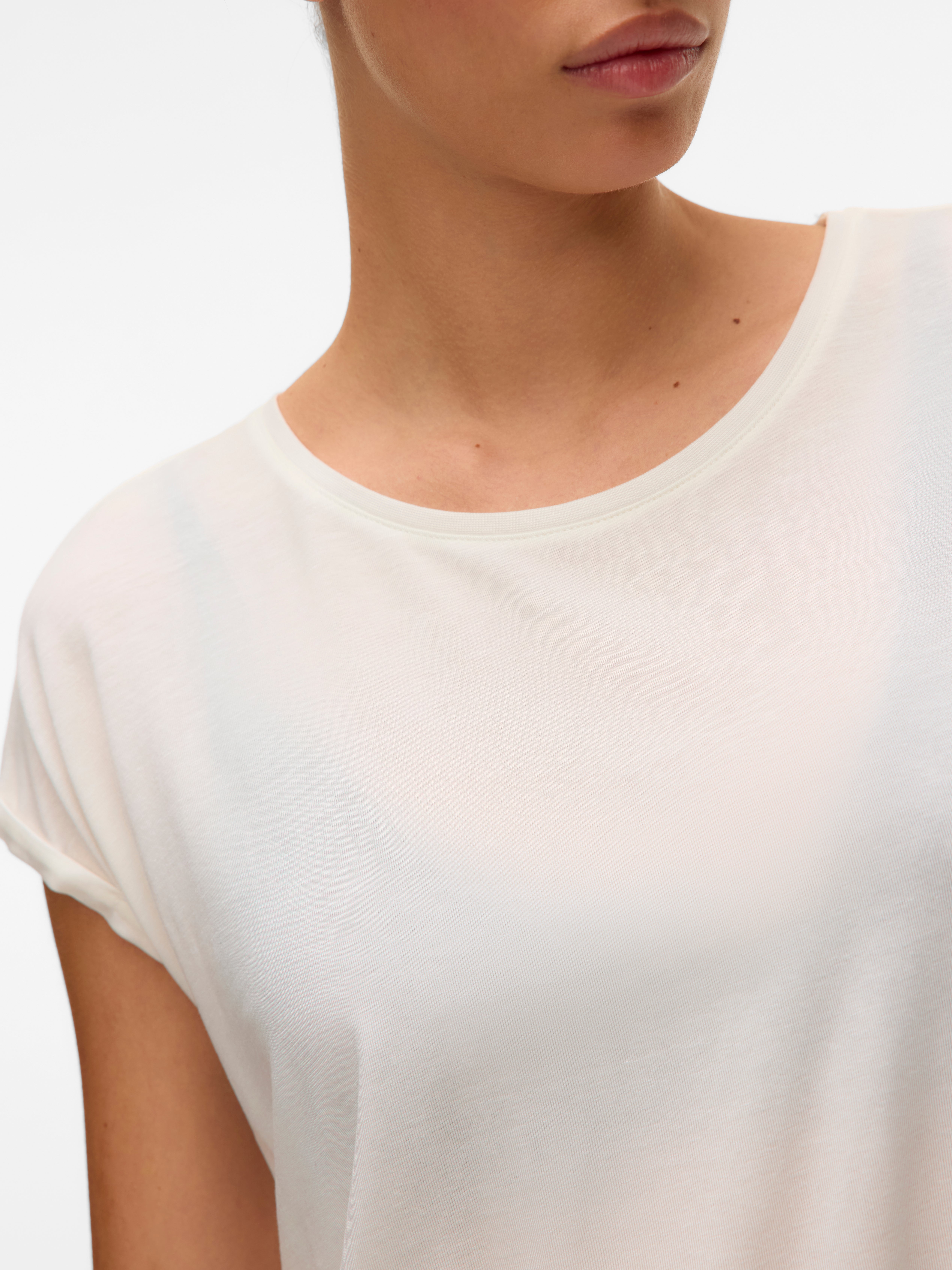 VMAVA T-shirts