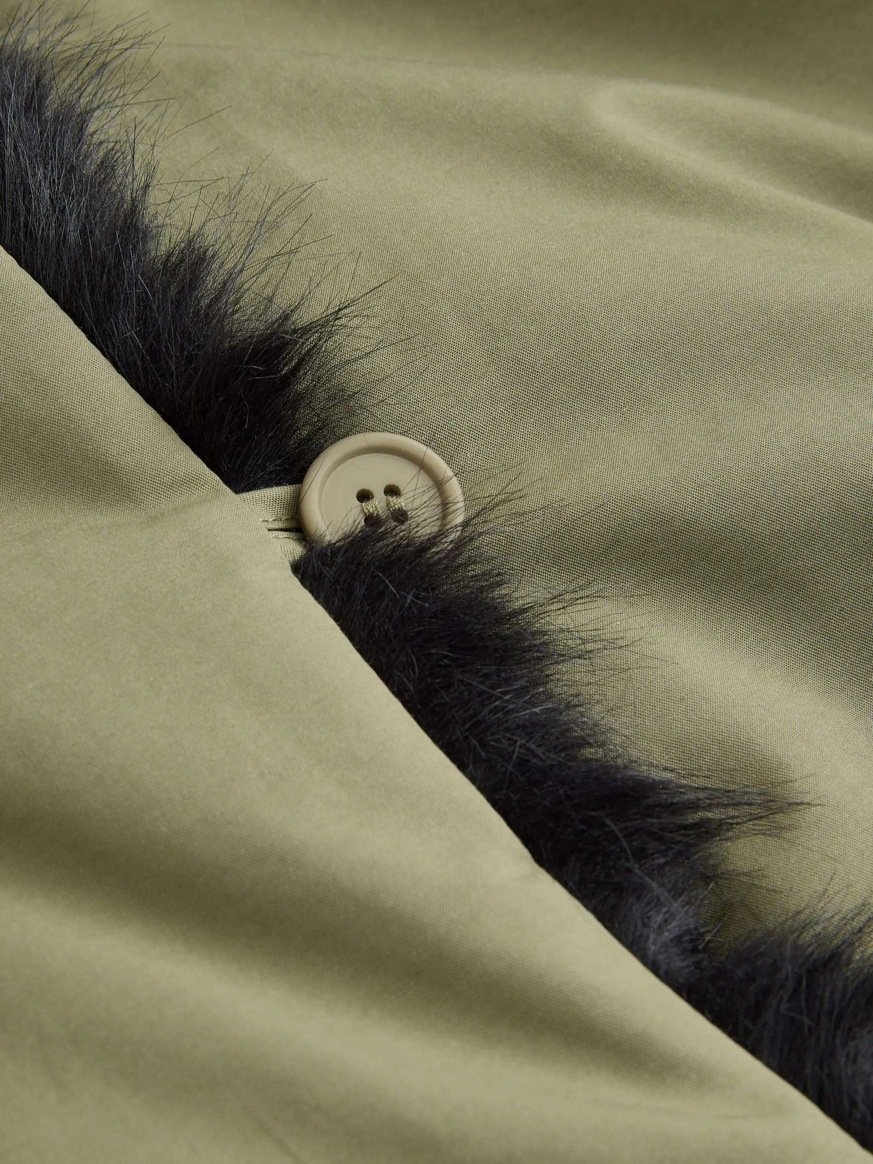 Kakigroen - Parka with Contrast Faux Fur Trim