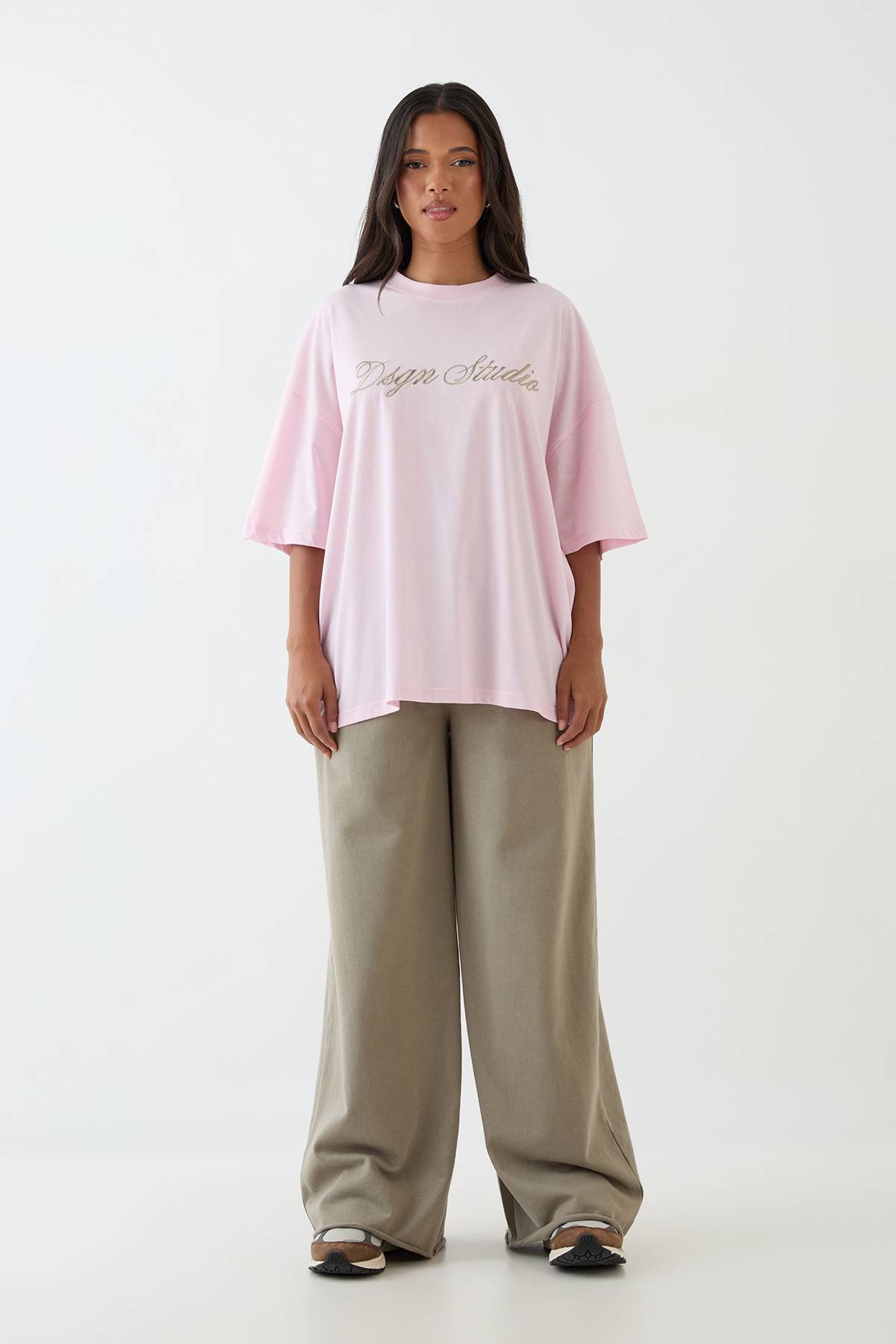 T-shirt Oversize Brodé Script Dsgn Studio