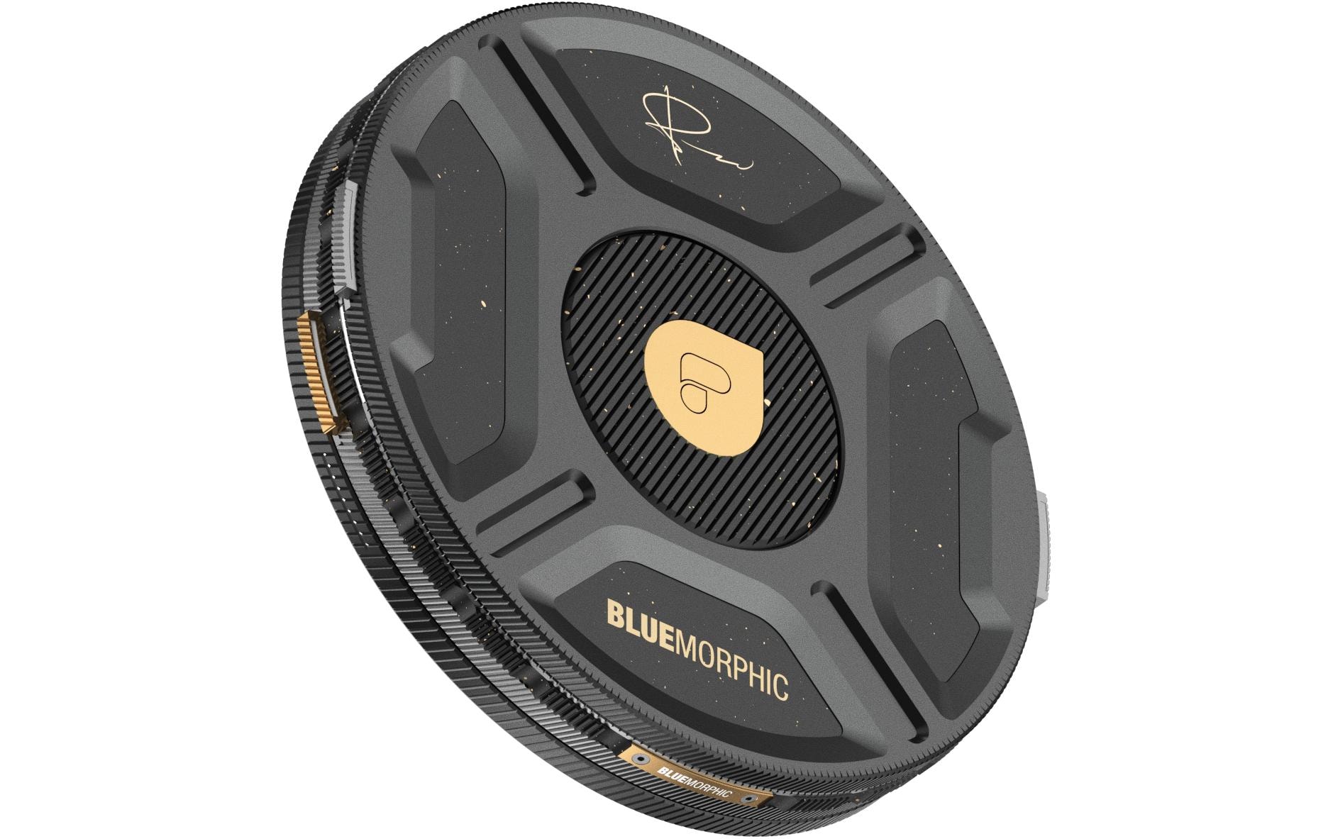 Steckfilter Helix BlueMorphic McKinnon Edition<br>Ein völlig nahtloses Filtererlebnis – nie wieder einen Filter aufschrauben