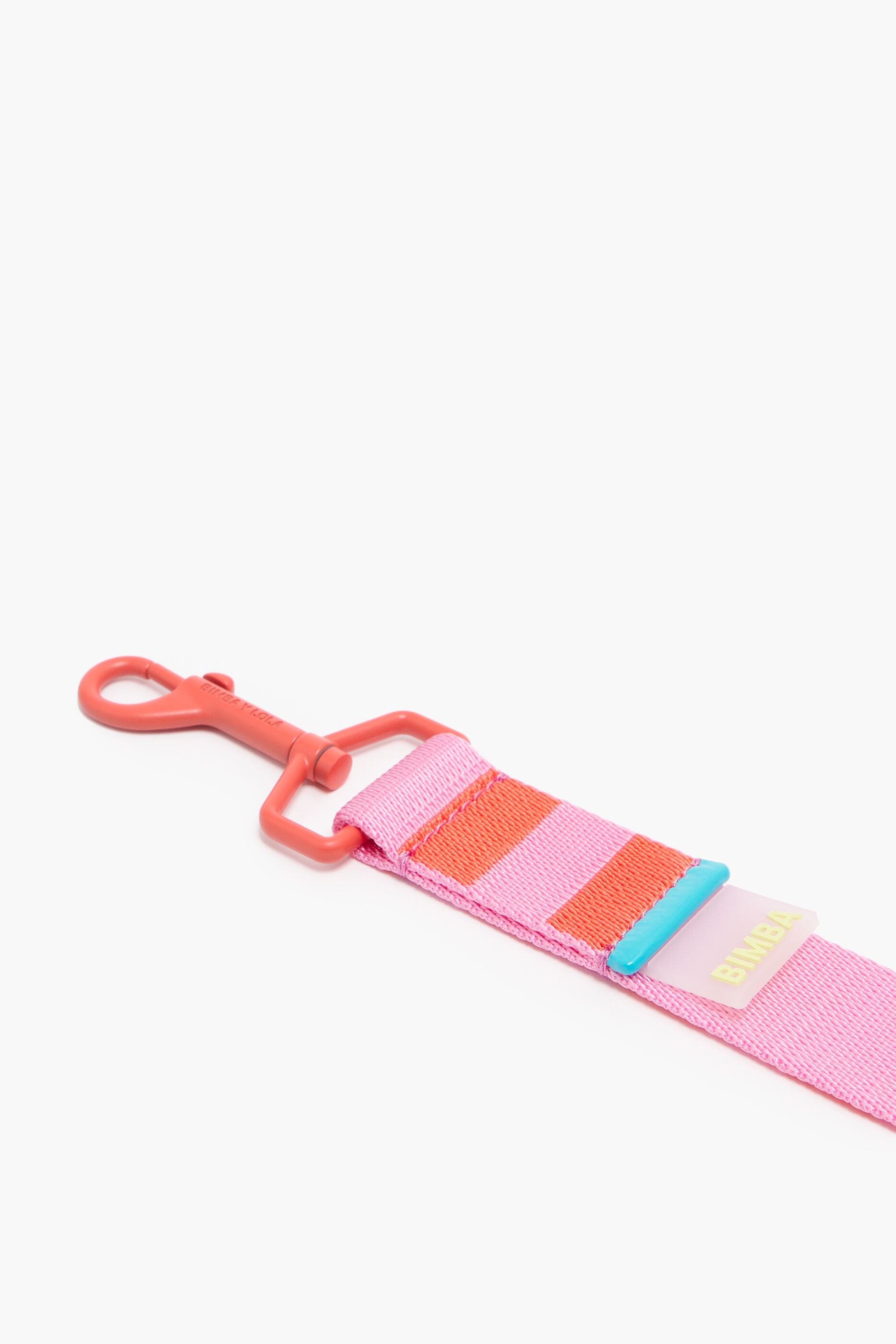 Coleira para animais de estimação com o logotipo rosa da Lola