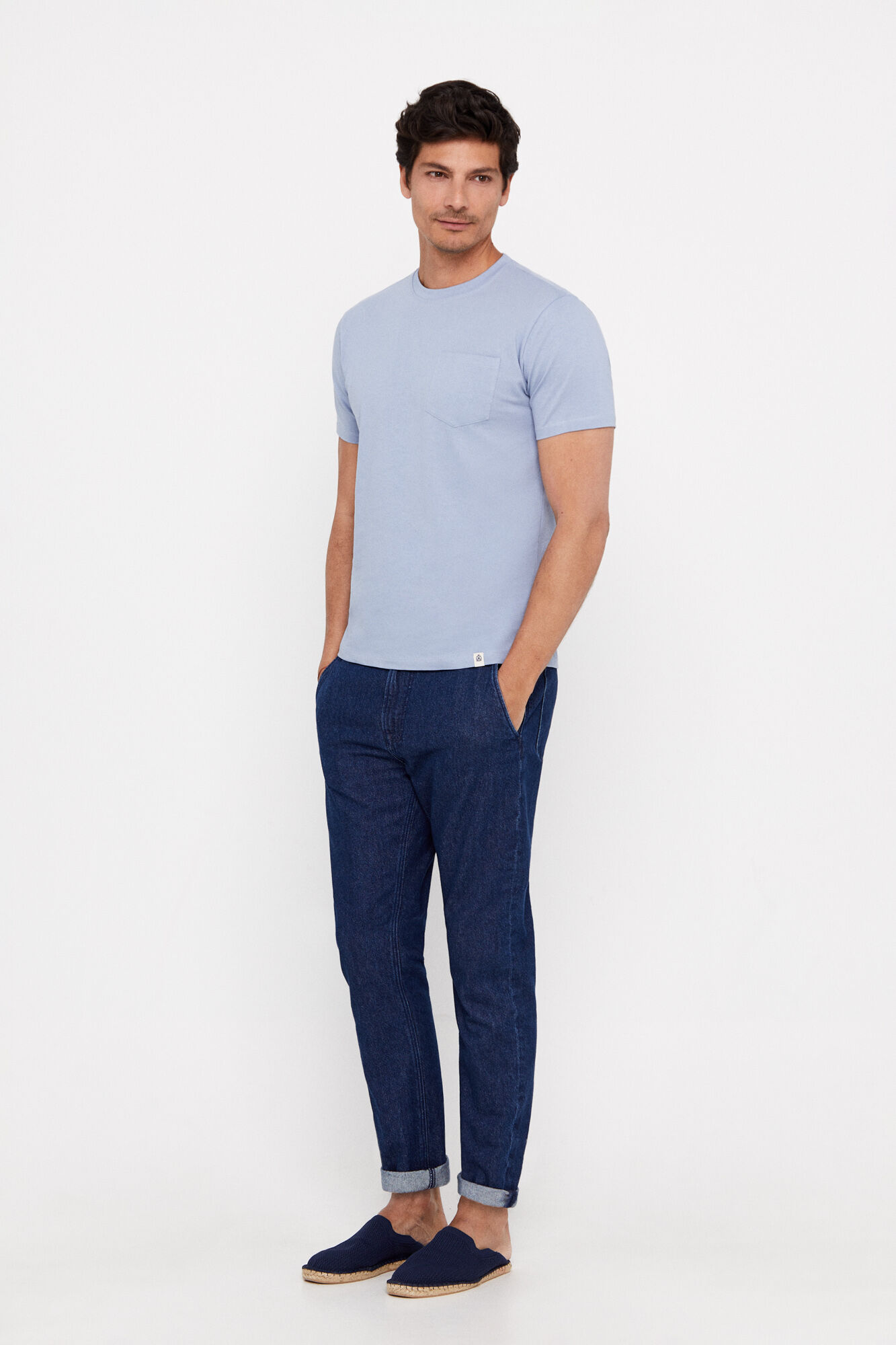 Camiseta básica com bolso - Azul