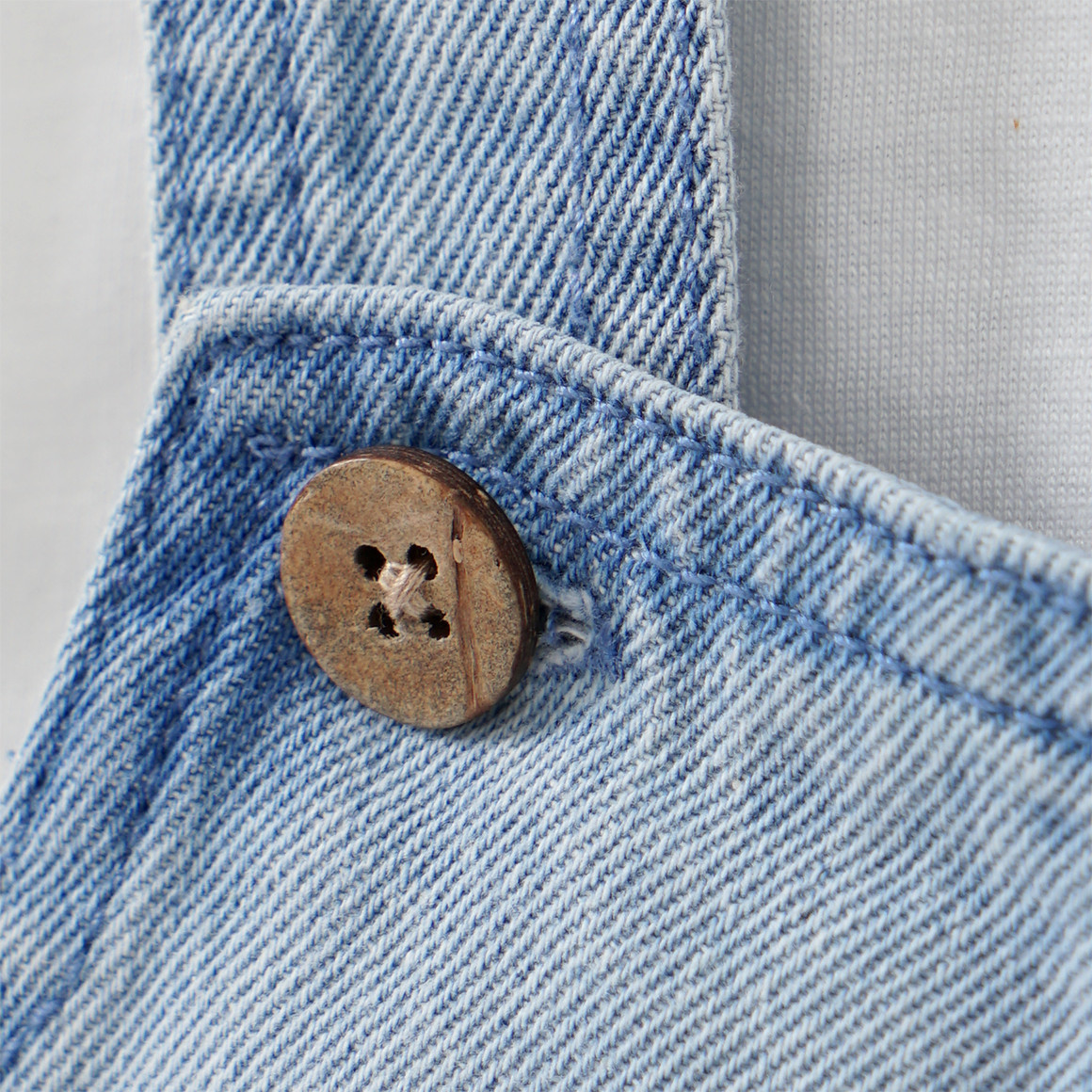 Topomini Baby Latzshorts und T-Shirt im Set hellblau / weiss