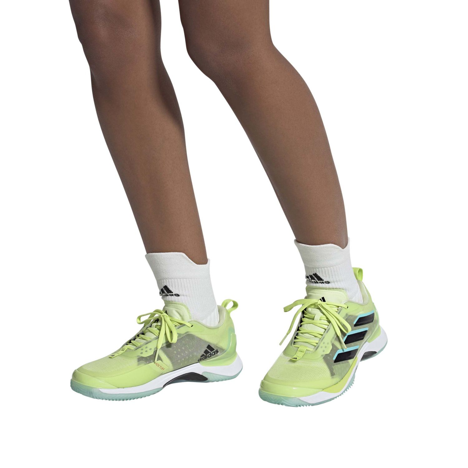 Tênis adidas Avacourt Clay
